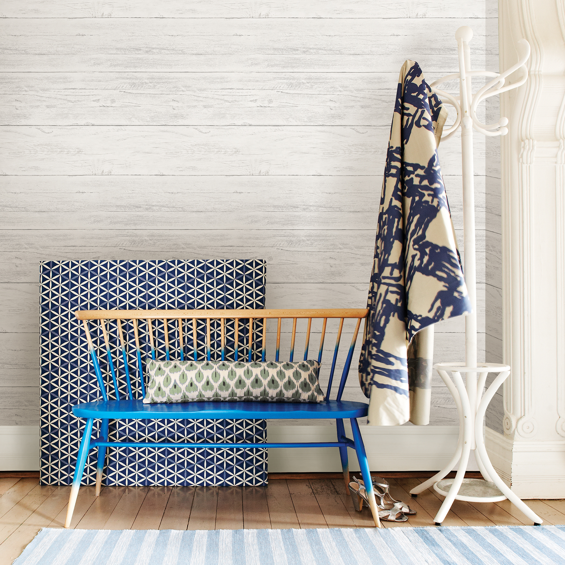 NuWallpaper Shiplap Vinyl Peel And Stick Wallpaper Sample (White, 8 in x 10 in) m5d4c
