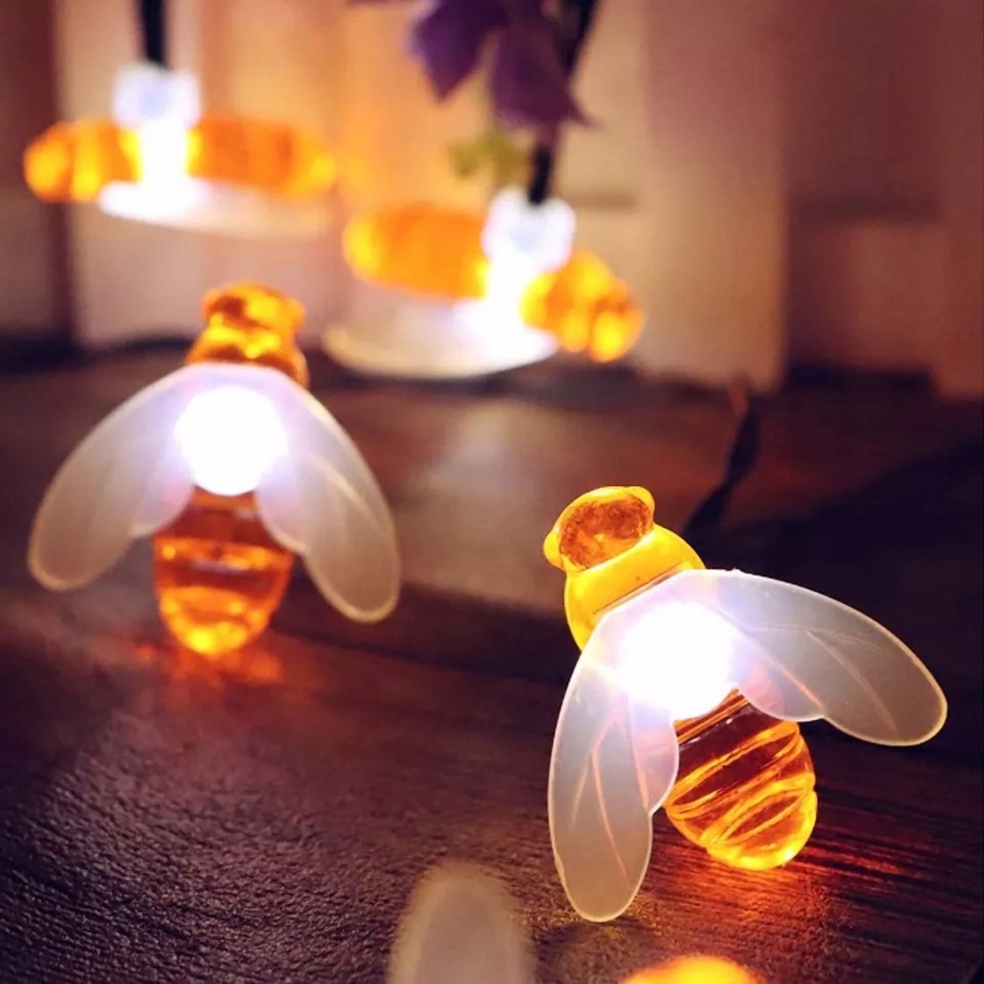 Purely Elizabeth Solar String Lights Bumblebee Garden Decor (Warm White, 19.7 in) y8qz9