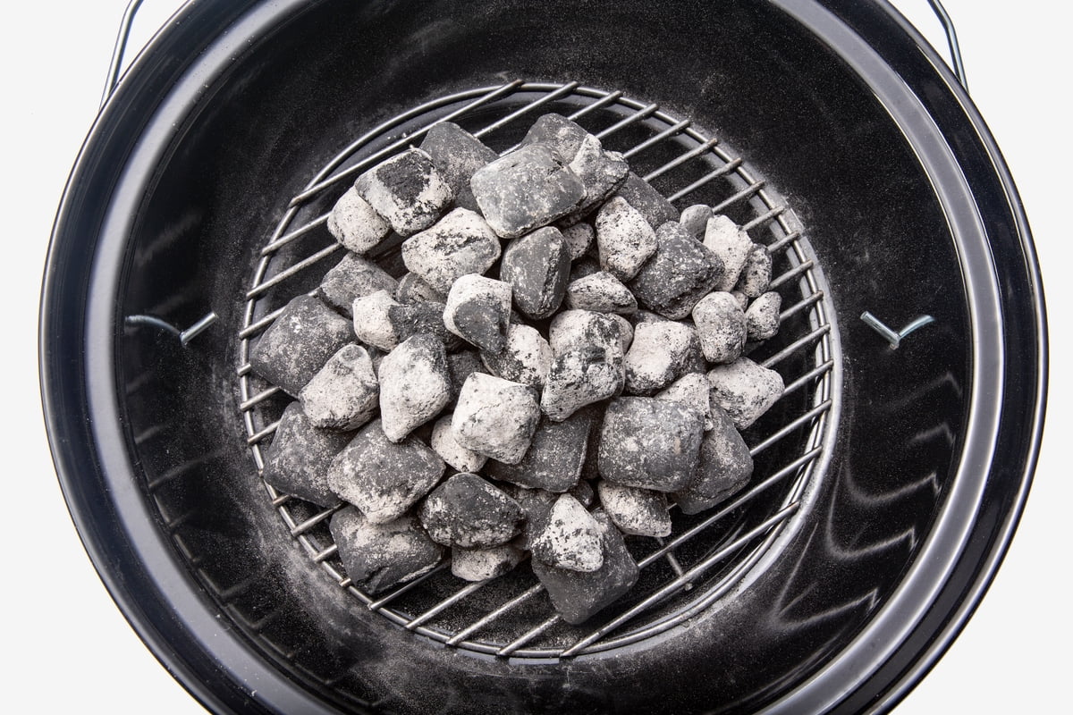 Weber Jumbo Joe Charcoal Grill Portable Outdoor Cooking (Black, 22 in) y2v7h