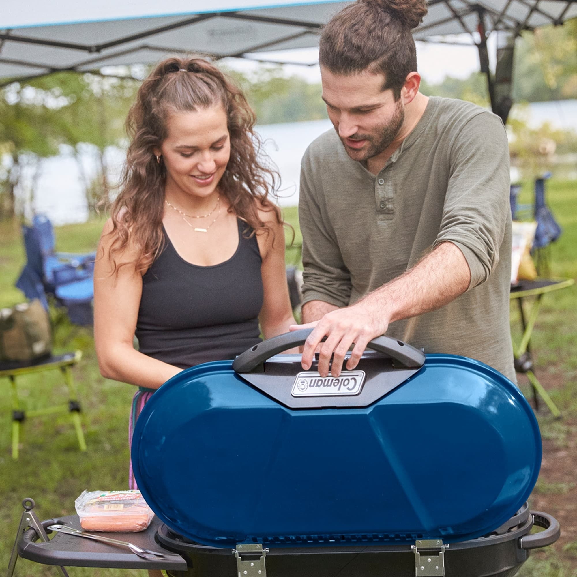 Coleman RoadTrip X-Cursion 2-Burner Propane Grill for Outdoor Camping and BBQ (Blue) x0qmt