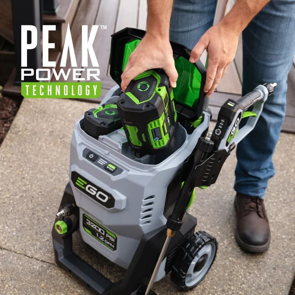 EGO Power+ 3200 PSI 1.2 GPM Cordless Cold Water Pressure Washer with 5 Spray Nozzles and 6.0Ah Battery Kit 6w6me