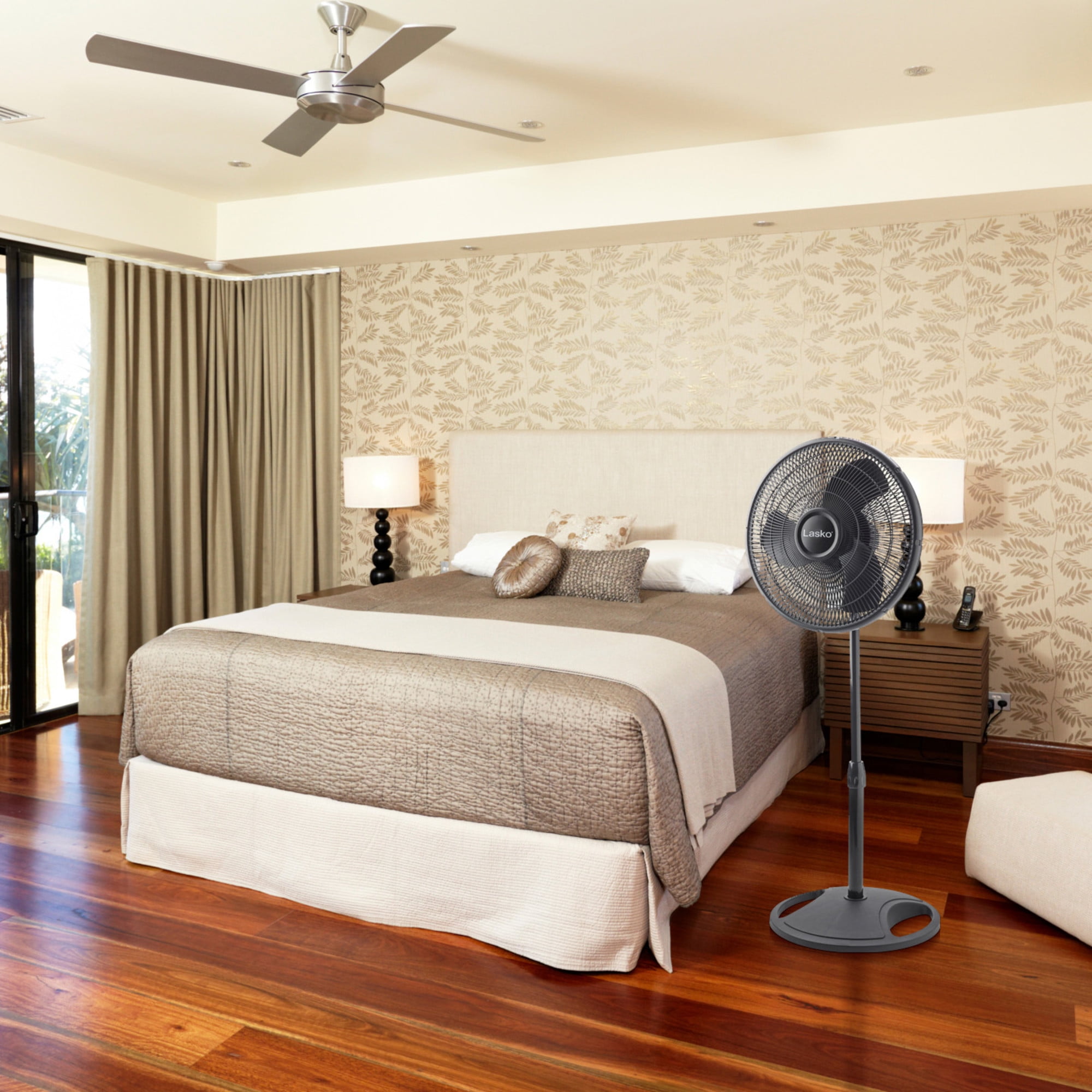 Lasko 16 in Oscillating Pedestal Fan with Adjustable Height and Tilt-Back Head (Black, 47 in Height) 8qr43