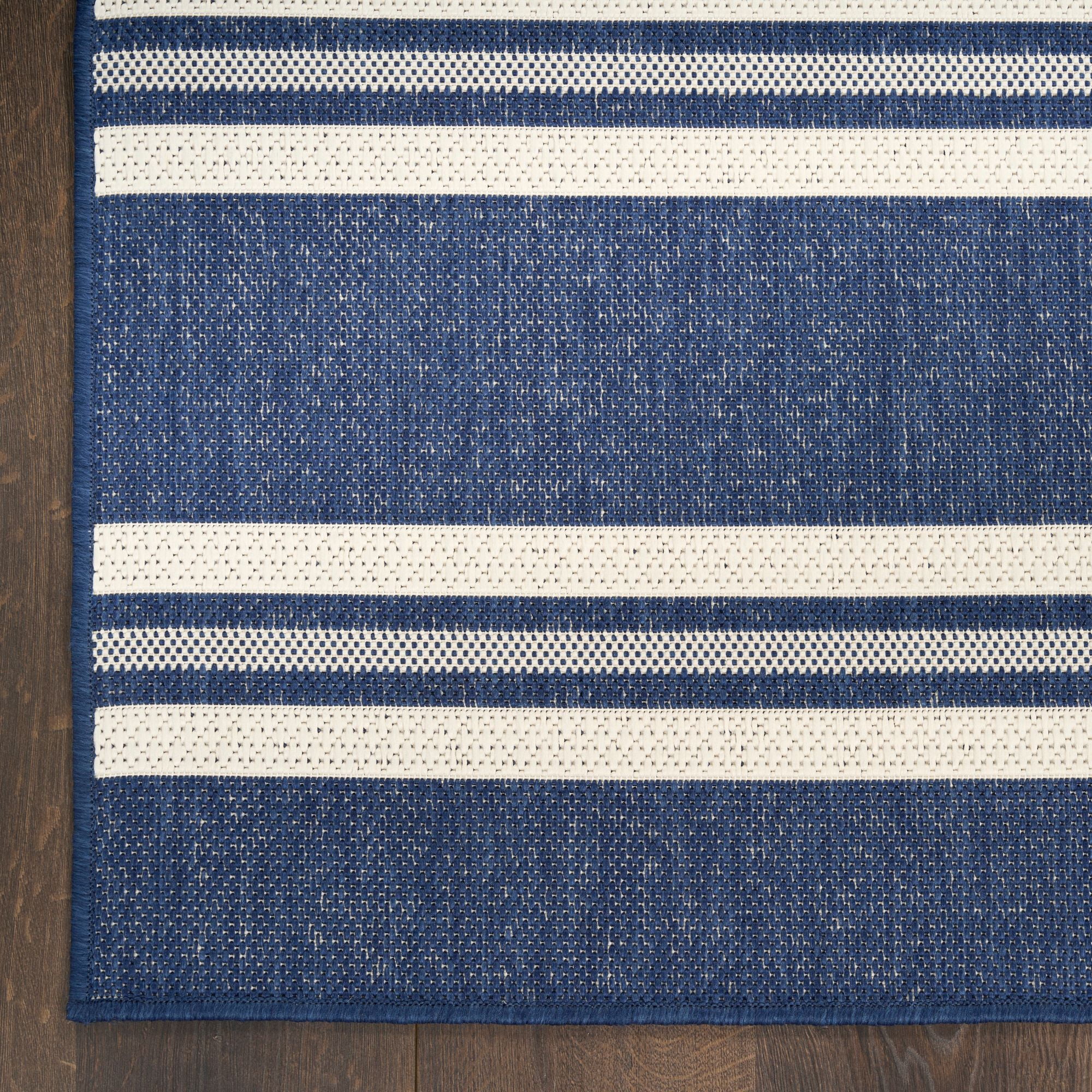 Nourison Horizon Indoor/Outdoor Modern Area Rug (Navy, 6 ft x 9 ft) 7nzg7