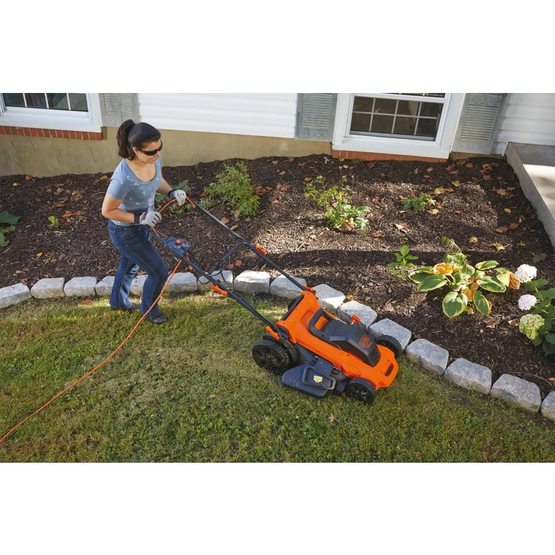 BLACK+DECKER Electric Lawn Mower, Corded 13-Amp High-Torque Motor, 20-Inch Cutting Deck (Black, 20 in) b3rkm