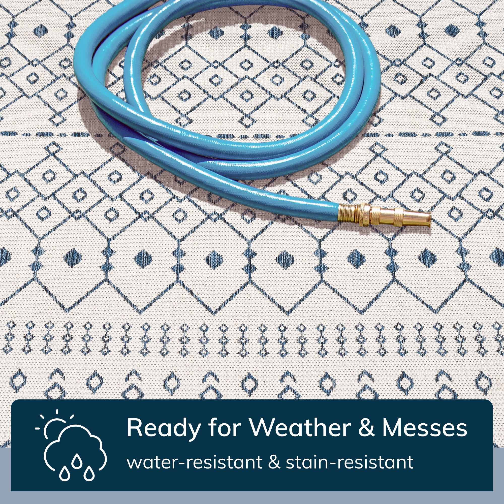 Well Woven Medusa Nordic Lattice Pattern Outdoor Area Rug (Light Blue, 2 ft 3 in x 3 ft 11 in) q1w49