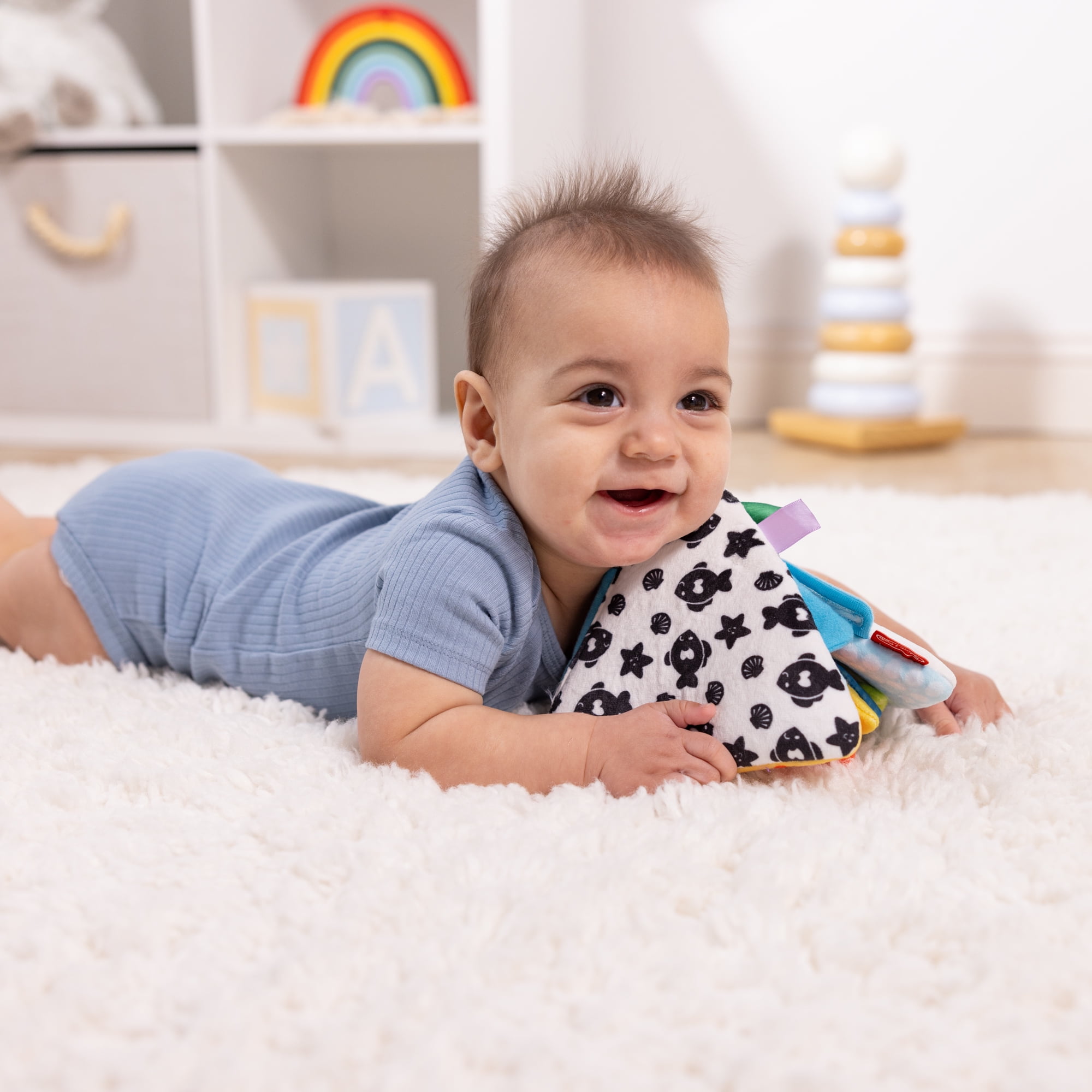 Melissa & Doug Ocean Tummy Time Triangle Infant Sensory Activity Toy (Multi-Color, 1 Pack) cvcs9