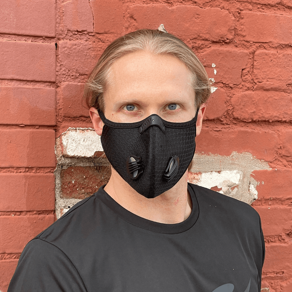 JupiterGear Performance Sports Face Mask with Activated Carbon Filter and Breathing Valves (Black, One Size) aecnh