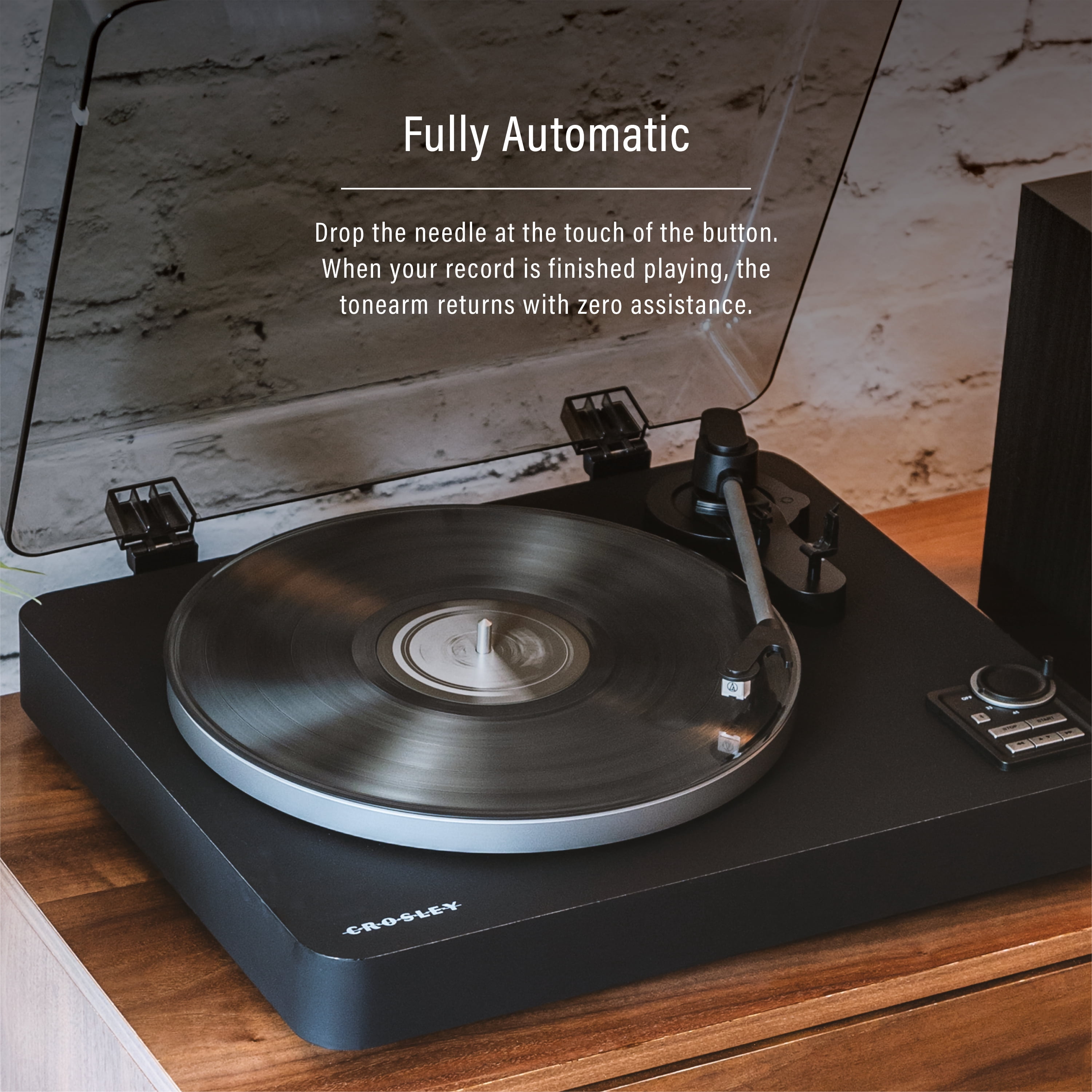 Crosley C300 Fully Automatic Bluetooth Vinyl Record Player (Black, 2-Speed) o8hkg
