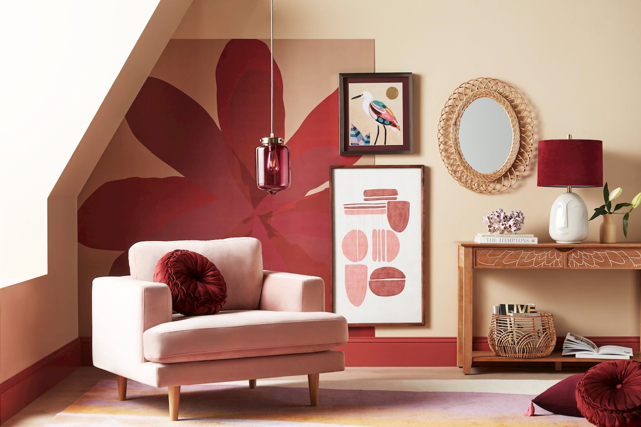 Drew Barrymore Flower Home Floral Peel & Stick Wallpaper Mural (Red, 18 ft x 24 in) f00e2