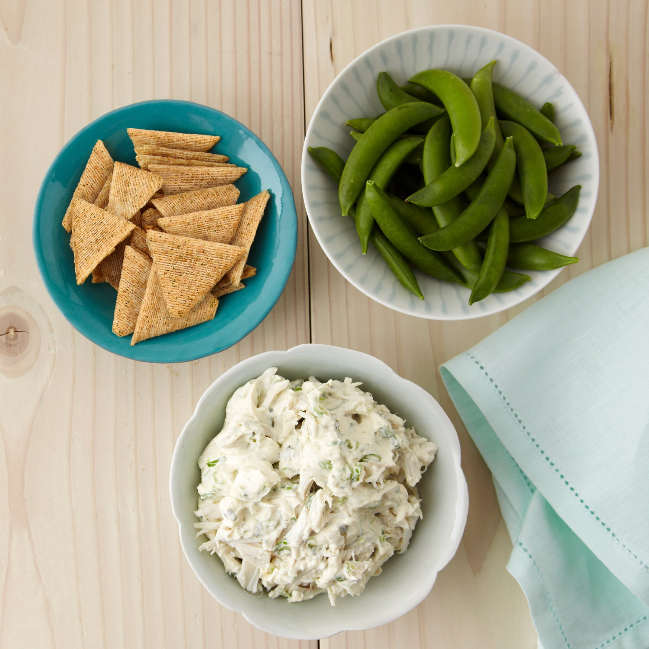 Triscuit Thin Crisps Sour Cream & Onion Whole Grain Wheat Crackers (7.1 oz) thi5v