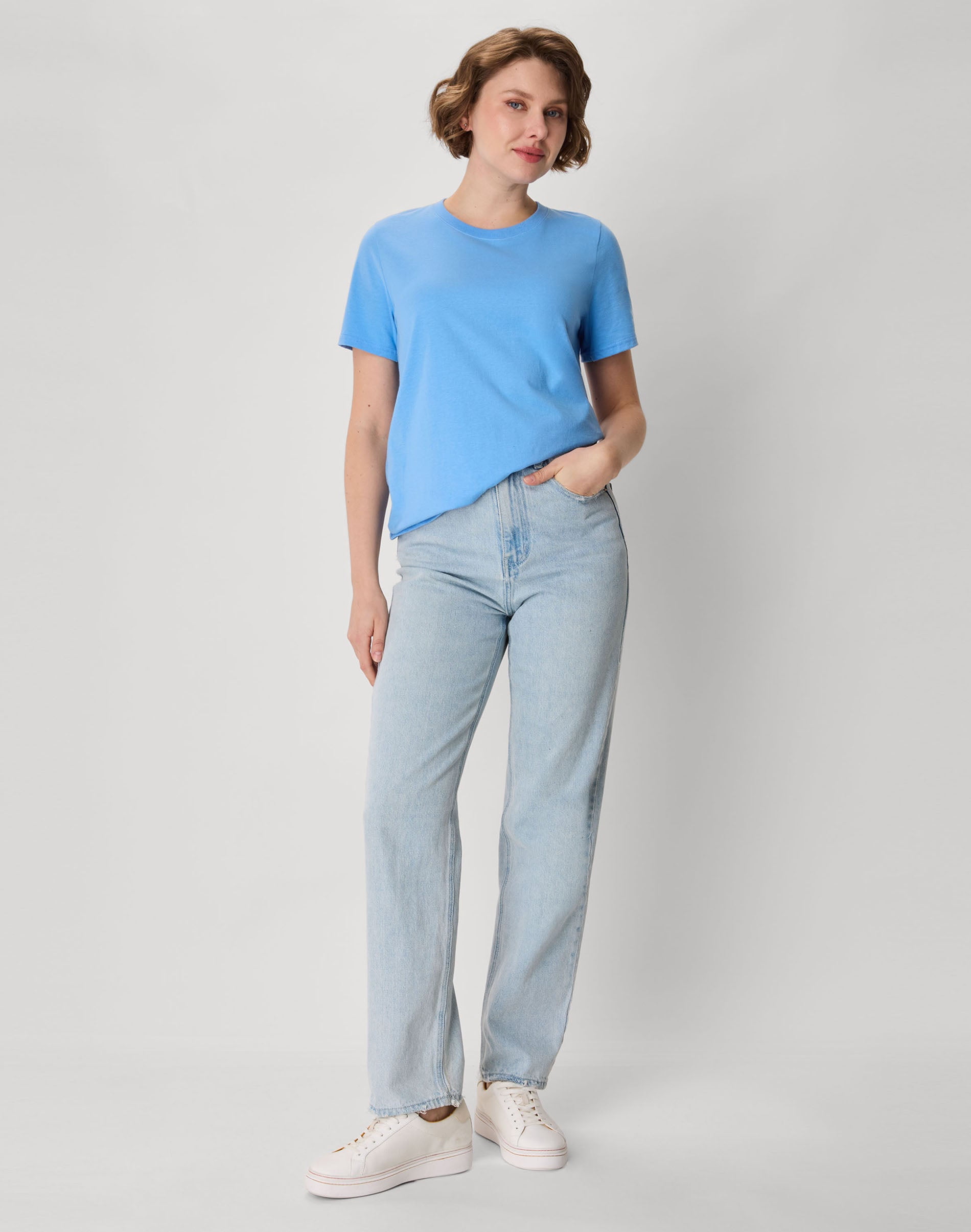 Hanes Perfect-T Women's Cotton Crewneck T-Shirt (Carolina Blue, S) p62cq
