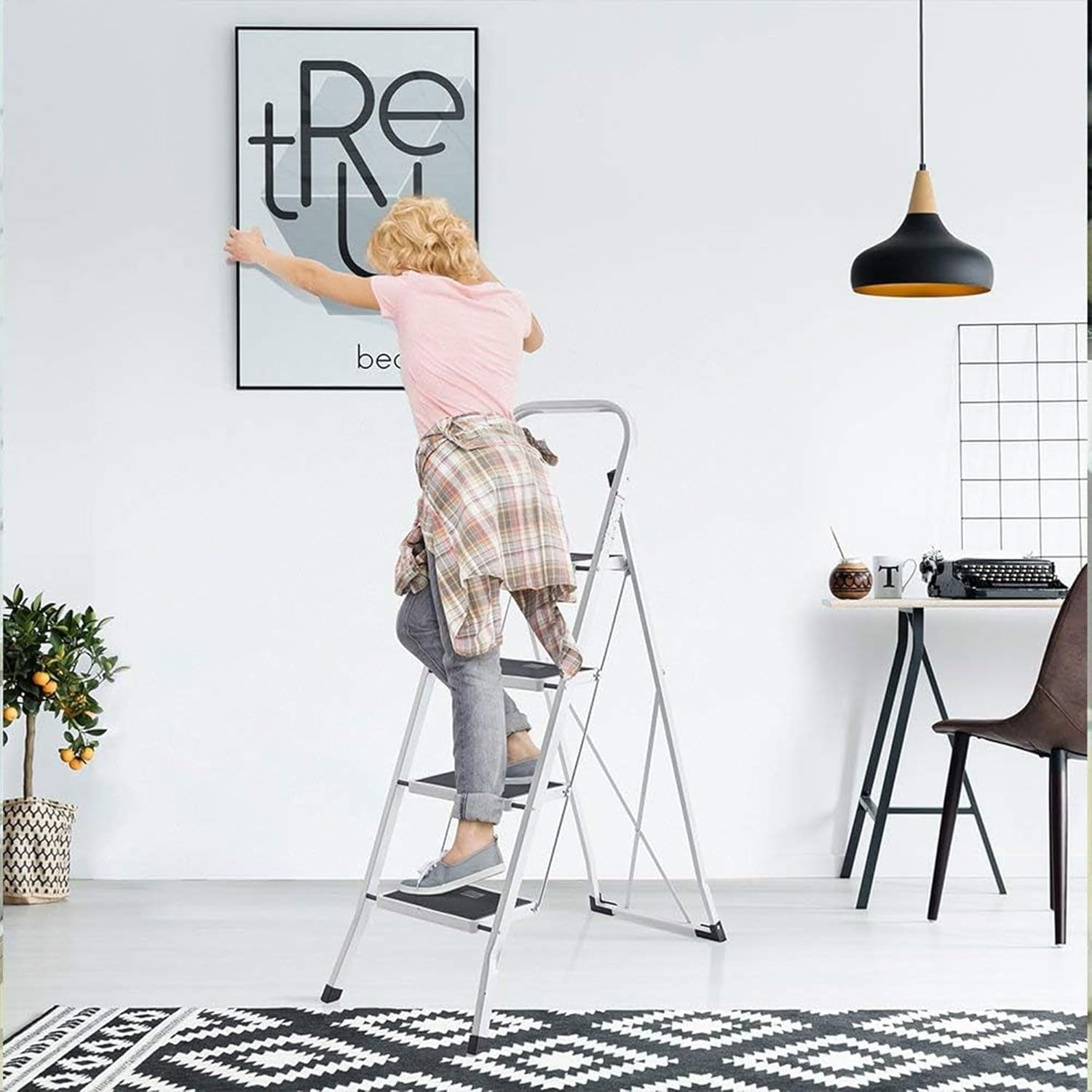Upgo 4-Step Folding Ladder, Heavy-Duty Portable Step Stool with Anti-Slip Pedals and Safety Handrail (White, 330 lb Capacity) zf6re