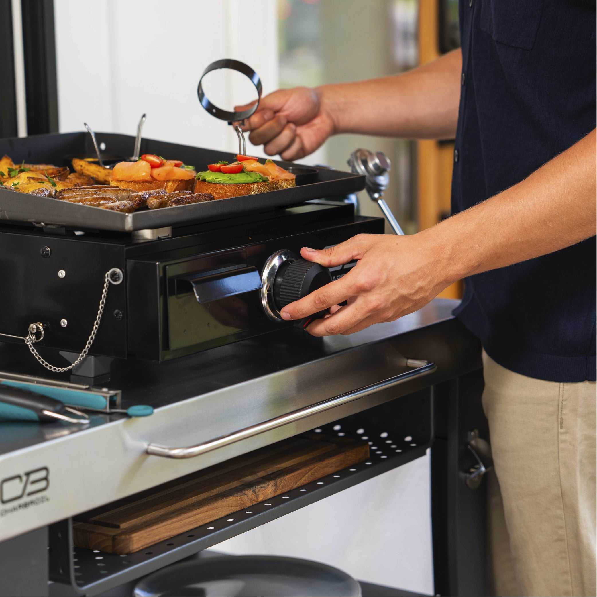 Charbroil Performance Series Portable Tabletop Propane Gas Griddle (Black, 17 in) ypjkf