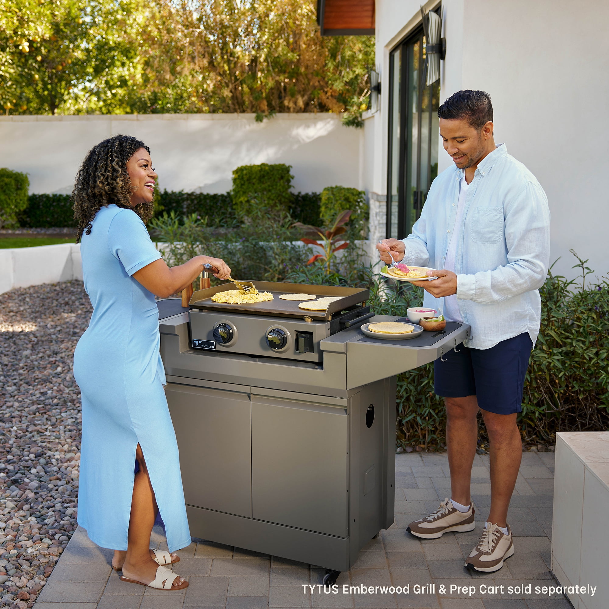TYTUS Emberwood 2-Burner Outdoor Griddle (Grey, 22 in) 1a005