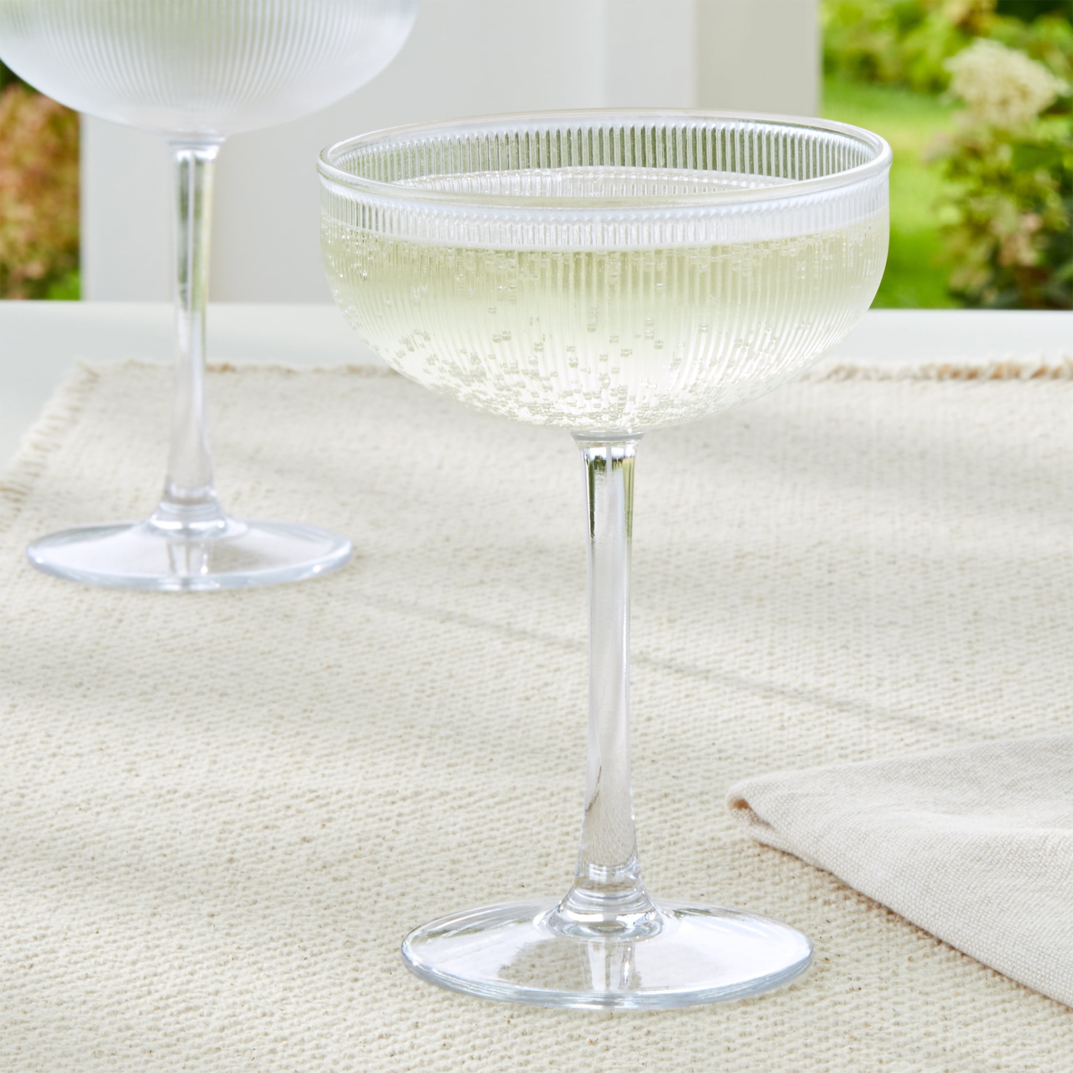 Better Homes & Gardens Ribbed Tritan Coupe Glass, Shatter-Resistant Drinkware (Clear, 11 fl oz) q45tg