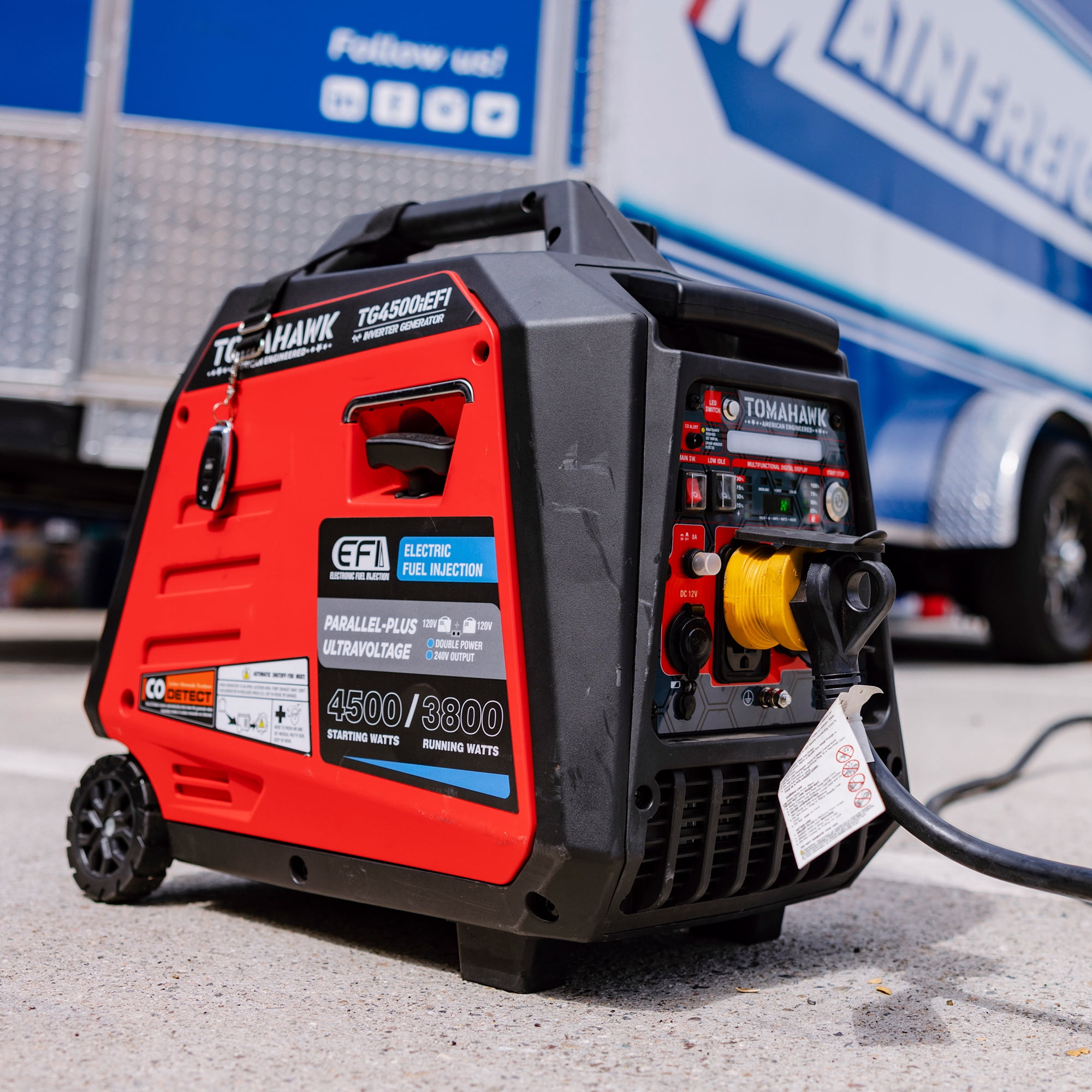 Tomahawk Power 4500 Watt Inverter Generator with EFI Technology (Portable, Quiet, Gas Powered) wk3ca