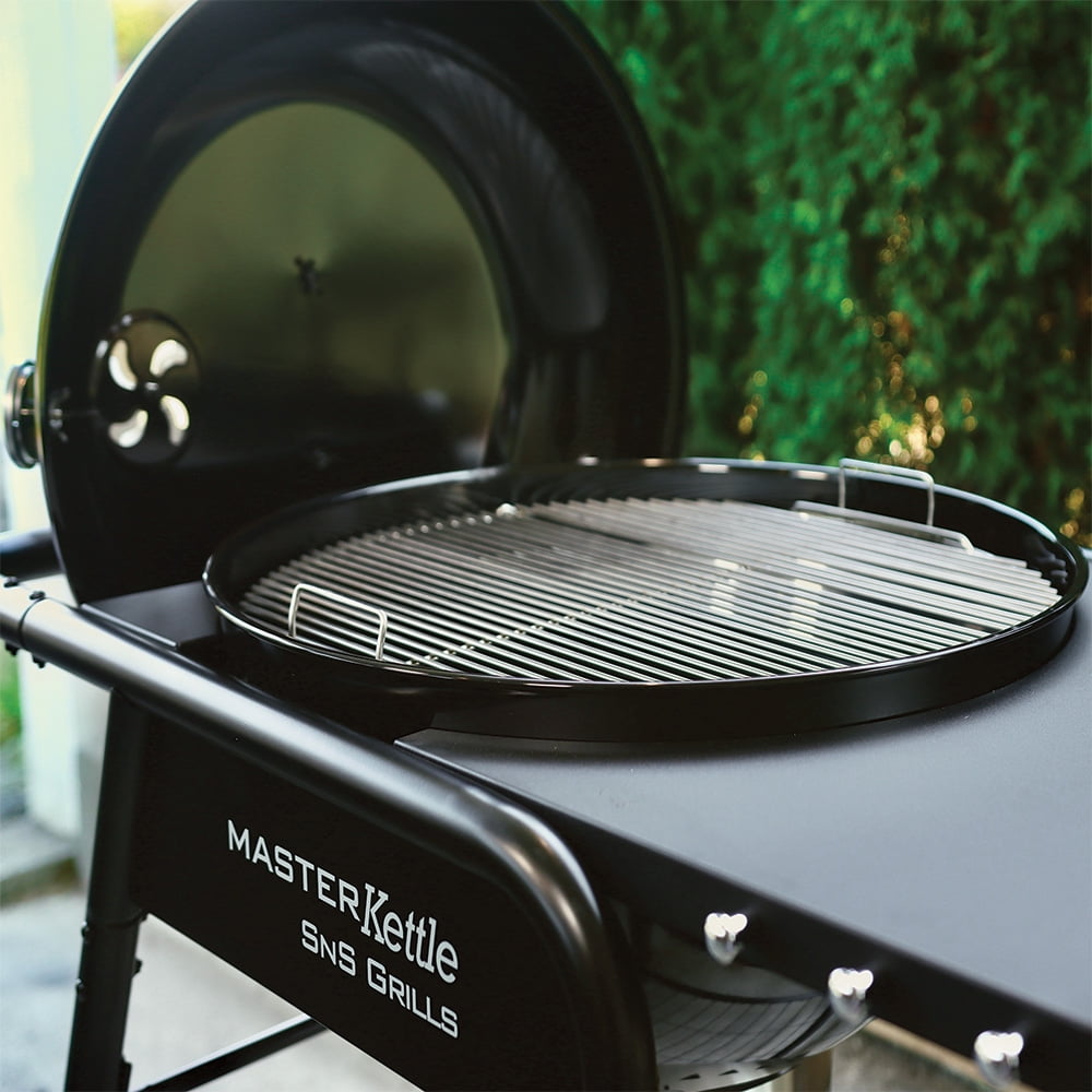 SnS Grills MasterKettle 22 in Charcoal Grill and Smoker (Black, 22 in) cwkw4