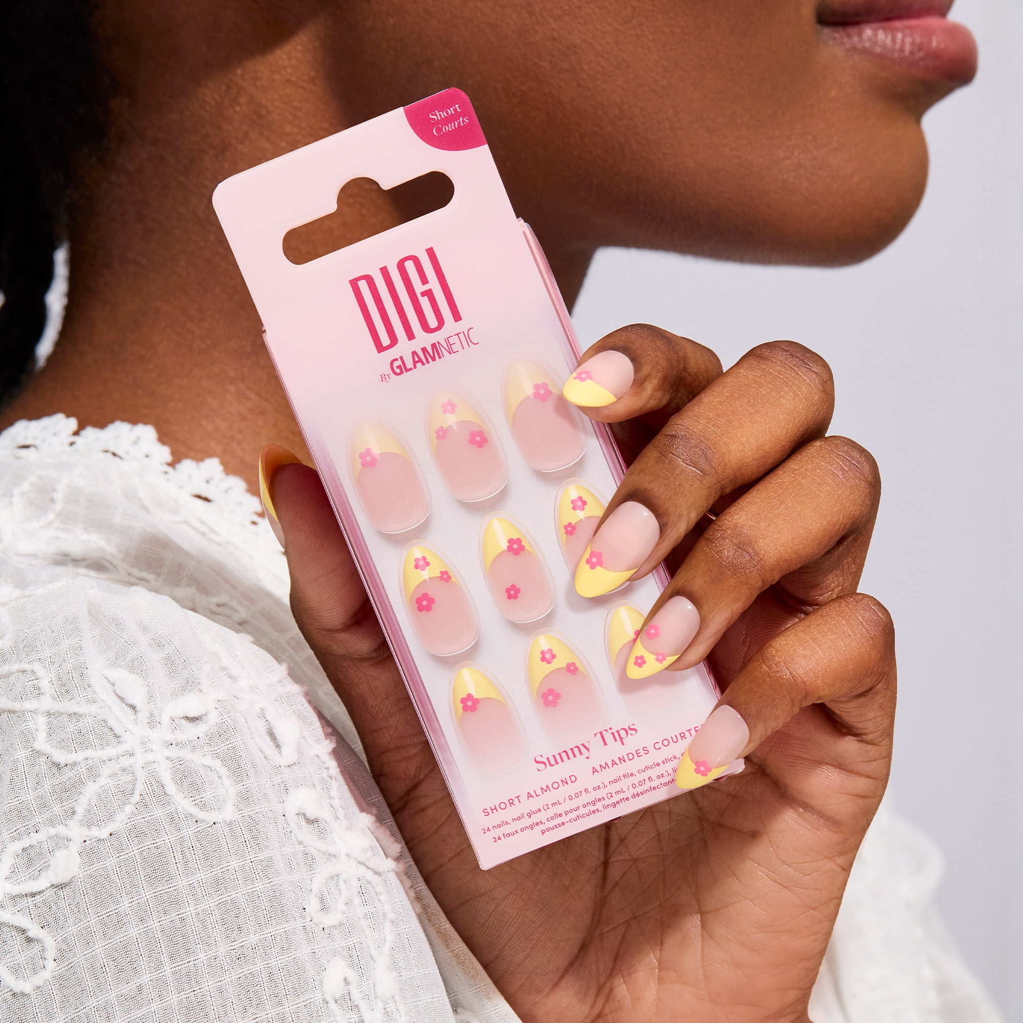 DIGI by Glamnetic Short Almond Press-on Nails, Sunny Tips Yellow French Floral (24 Pieces) nrisp