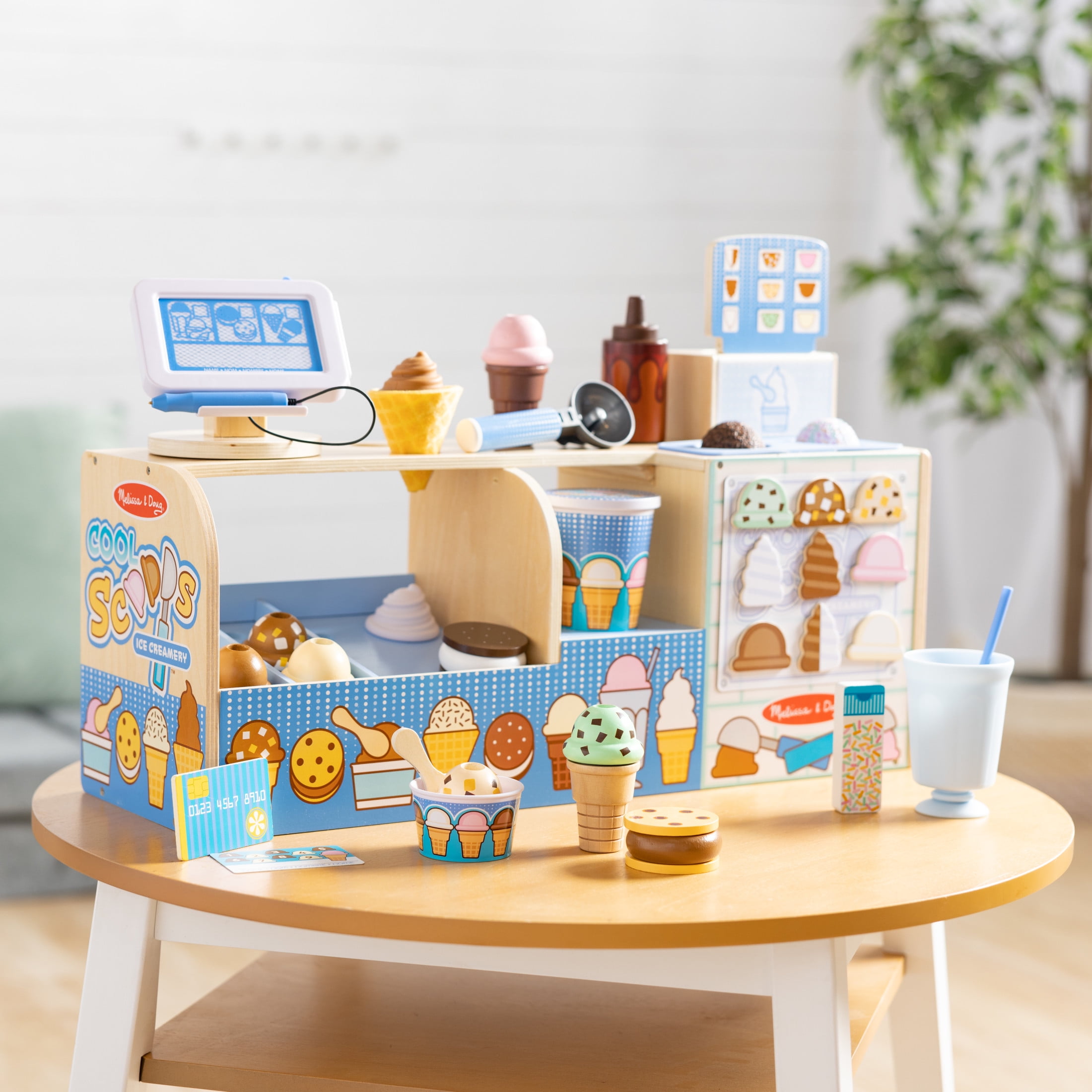 Melissa & Doug Cool Scoops Ice Creamery Wooden Play Counter with Pretend Food Set (15 in x 10 in x 8 in) emb42