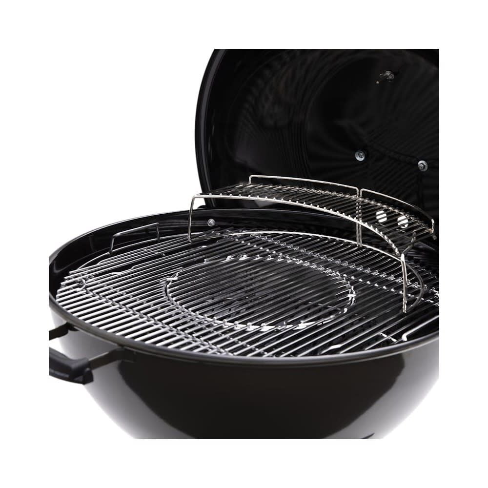 Weber Master-Touch Charcoal Grill, Large Outdoor Cooking Station (Smoke Gray, 26 in) e2xk1