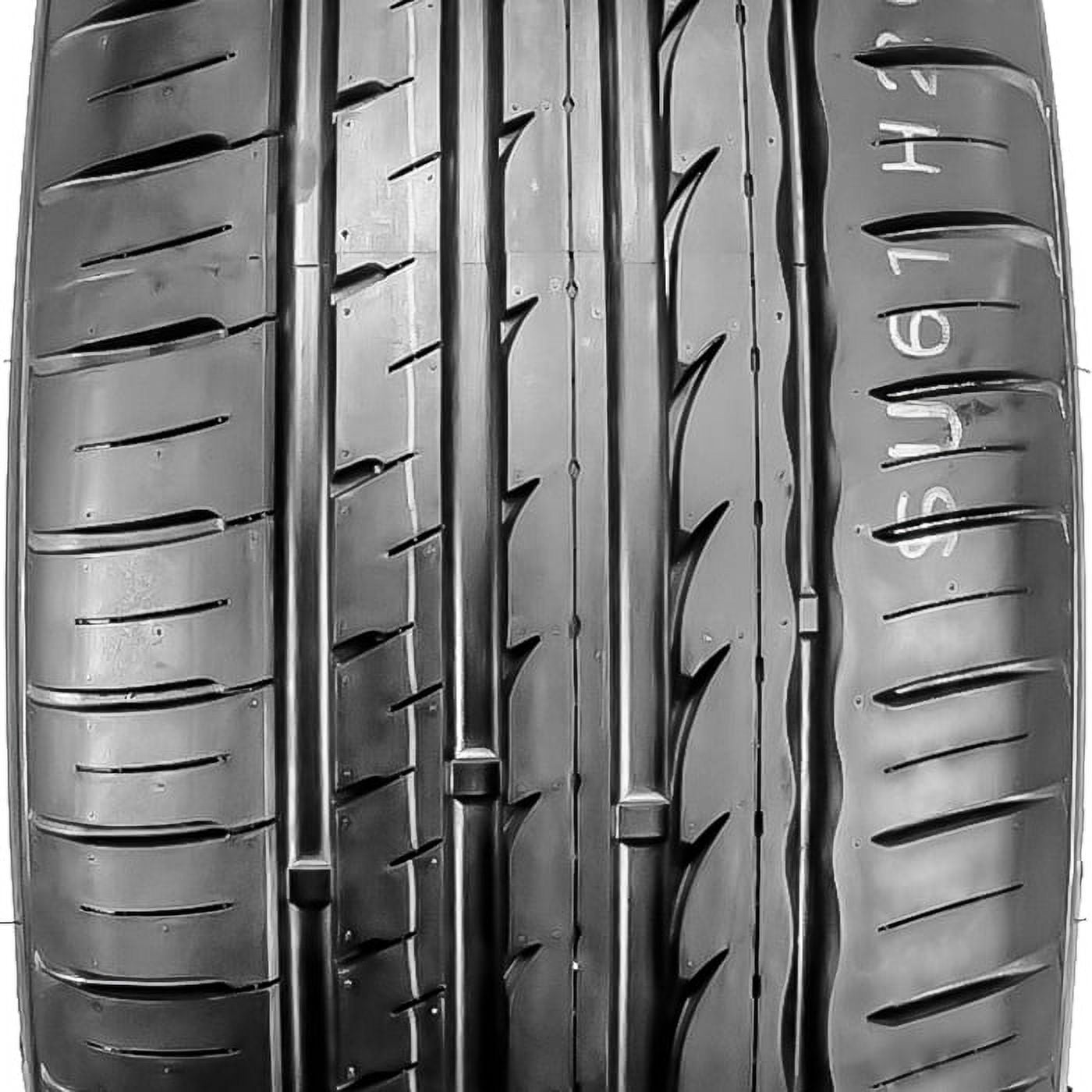 Velozza ZXV4 All-Season Performance Tire (235/50R17, 96W) vq3u7