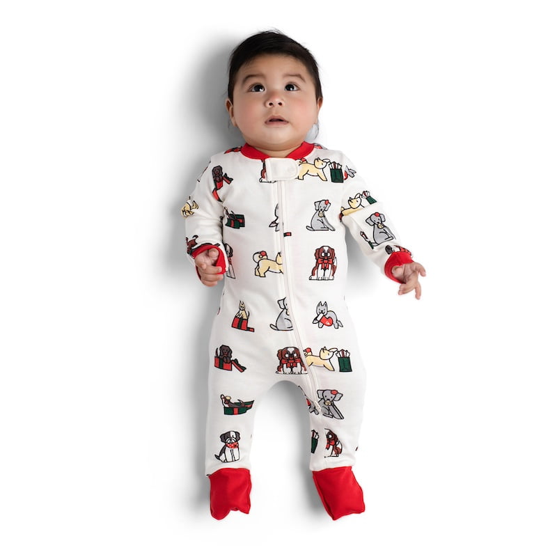 Monica + Andy Baby Christmas Organic Cotton Pajamas and Bib Set (Holiday Print, 0M-24M) wto1w