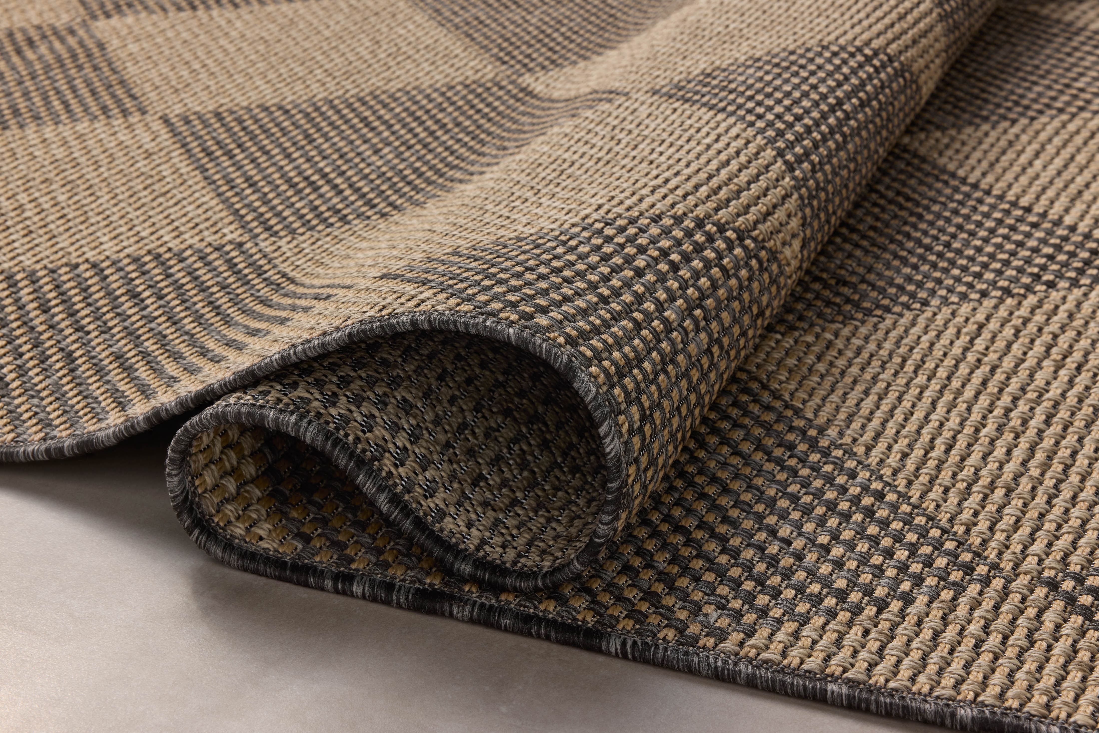 Loloi Chris Loves Julia Providence Area Rug (Graphite/Sand, 5 ft x 7.6 ft) axx2j