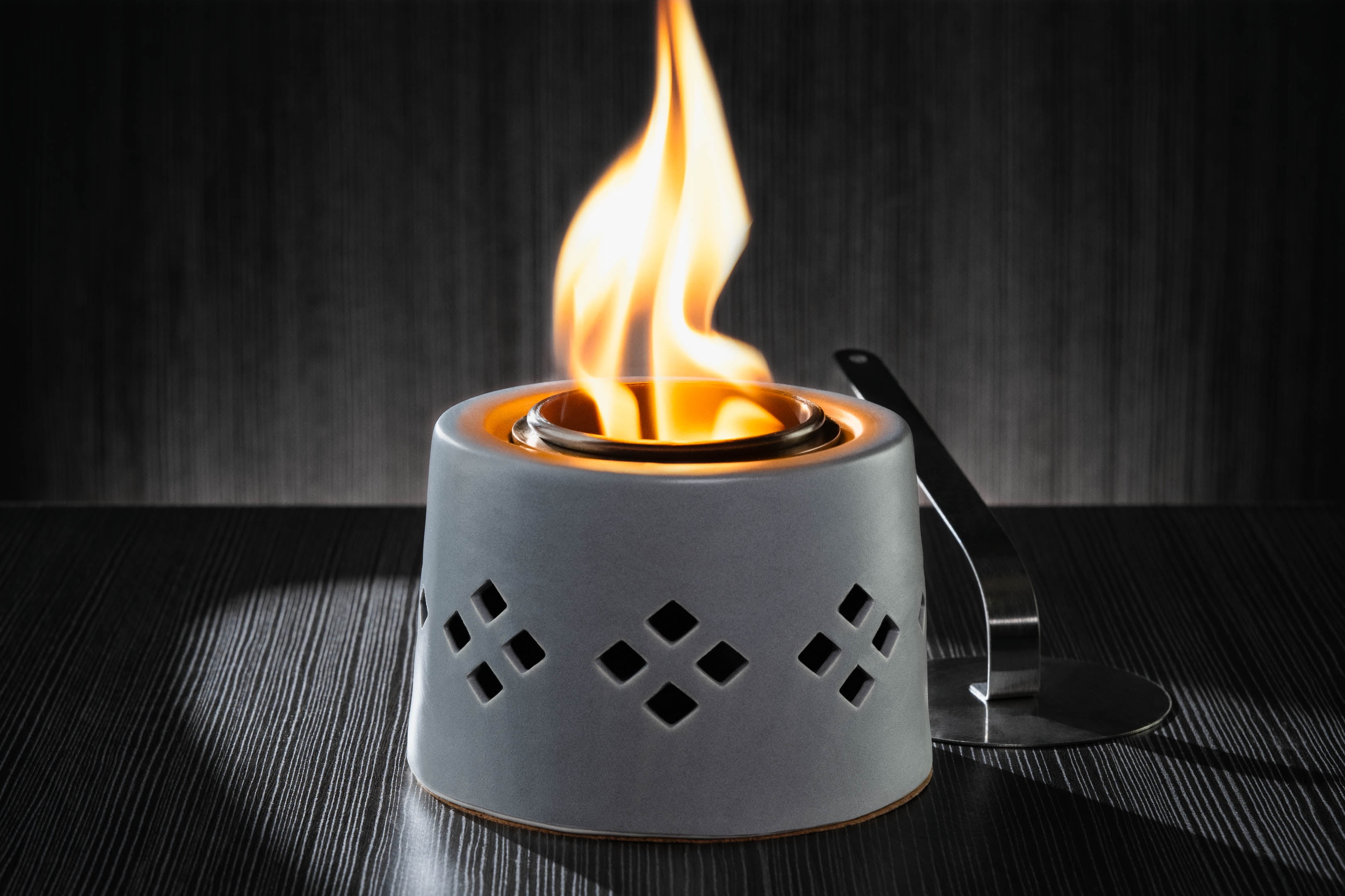 Koldron Tabletop Fire Pit Decorative Indoor Personal Fireplace (Grey, 10 in) 4tbj4