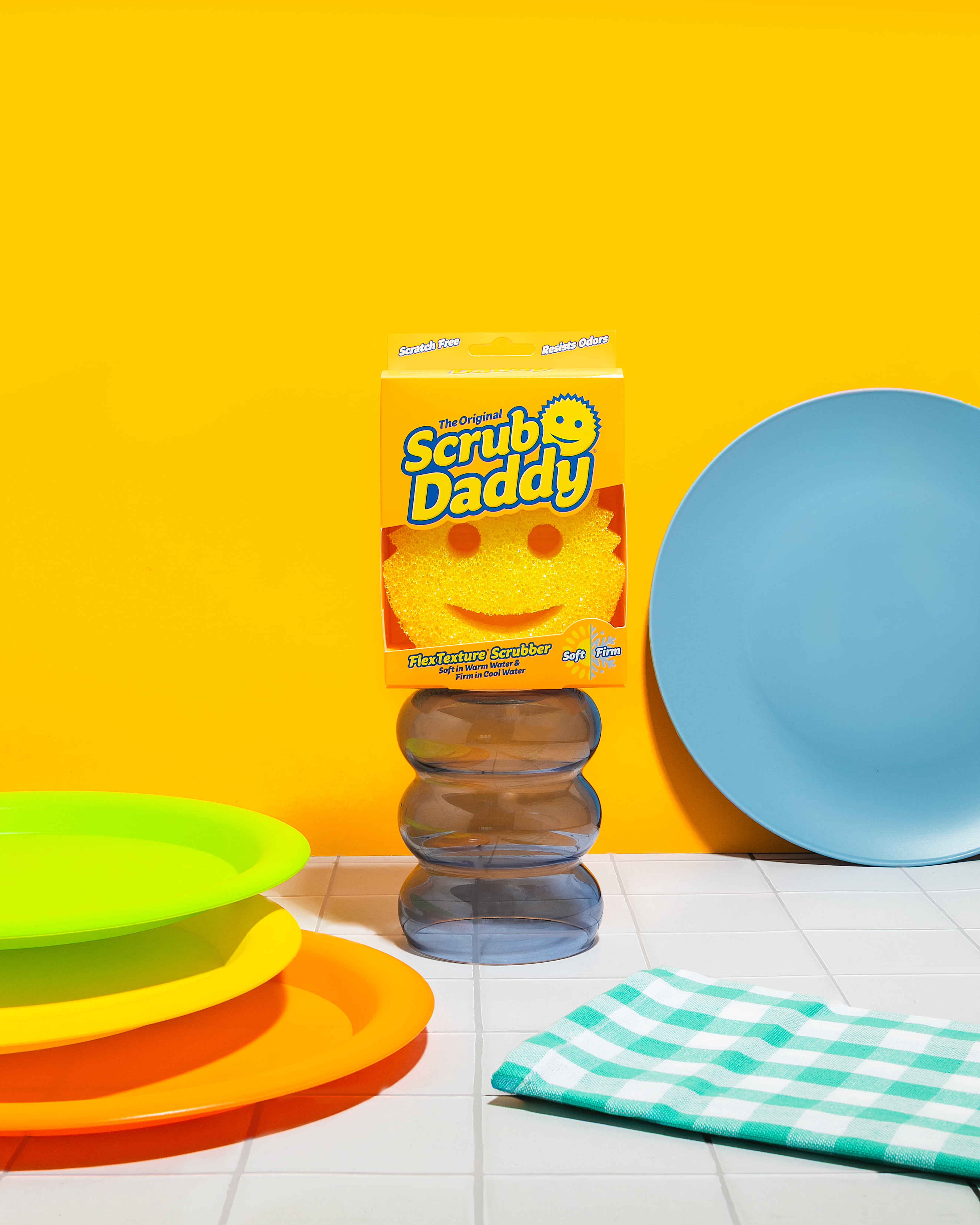 Scrub Daddy Original Scratch-Free Cleaning Sponge, Heavy-Duty Kitchen & Bath Scrubber (Yellow, 1 Count) vpfd7