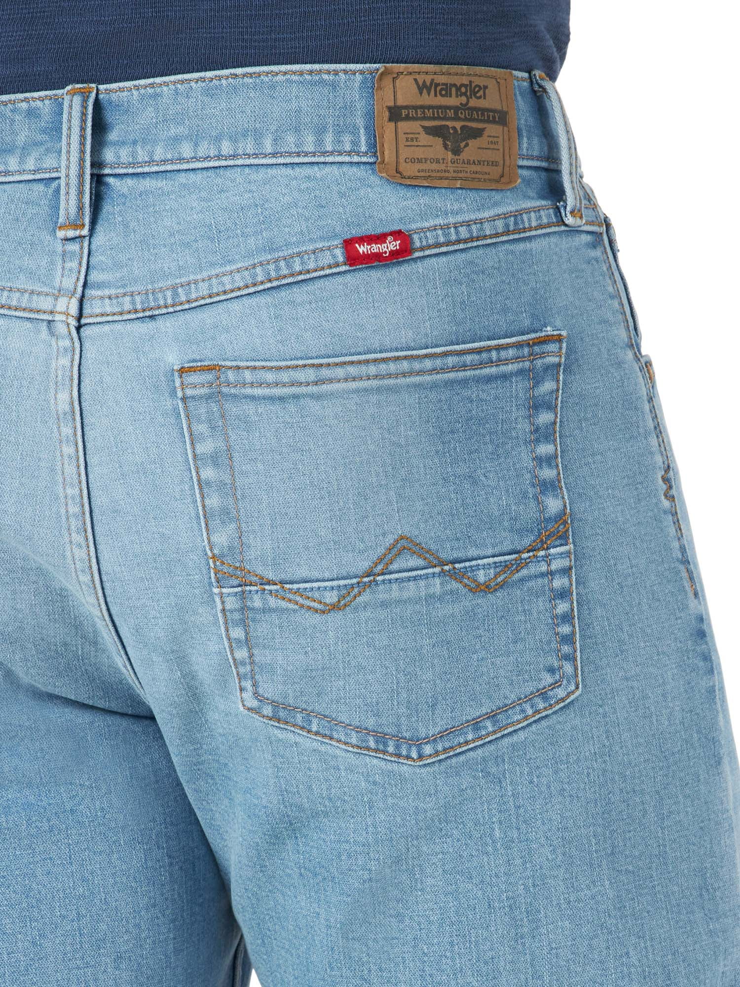 Wrangler Men's Relaxed Fit Bootcut Jeans (Blue, 32x30) hhfih