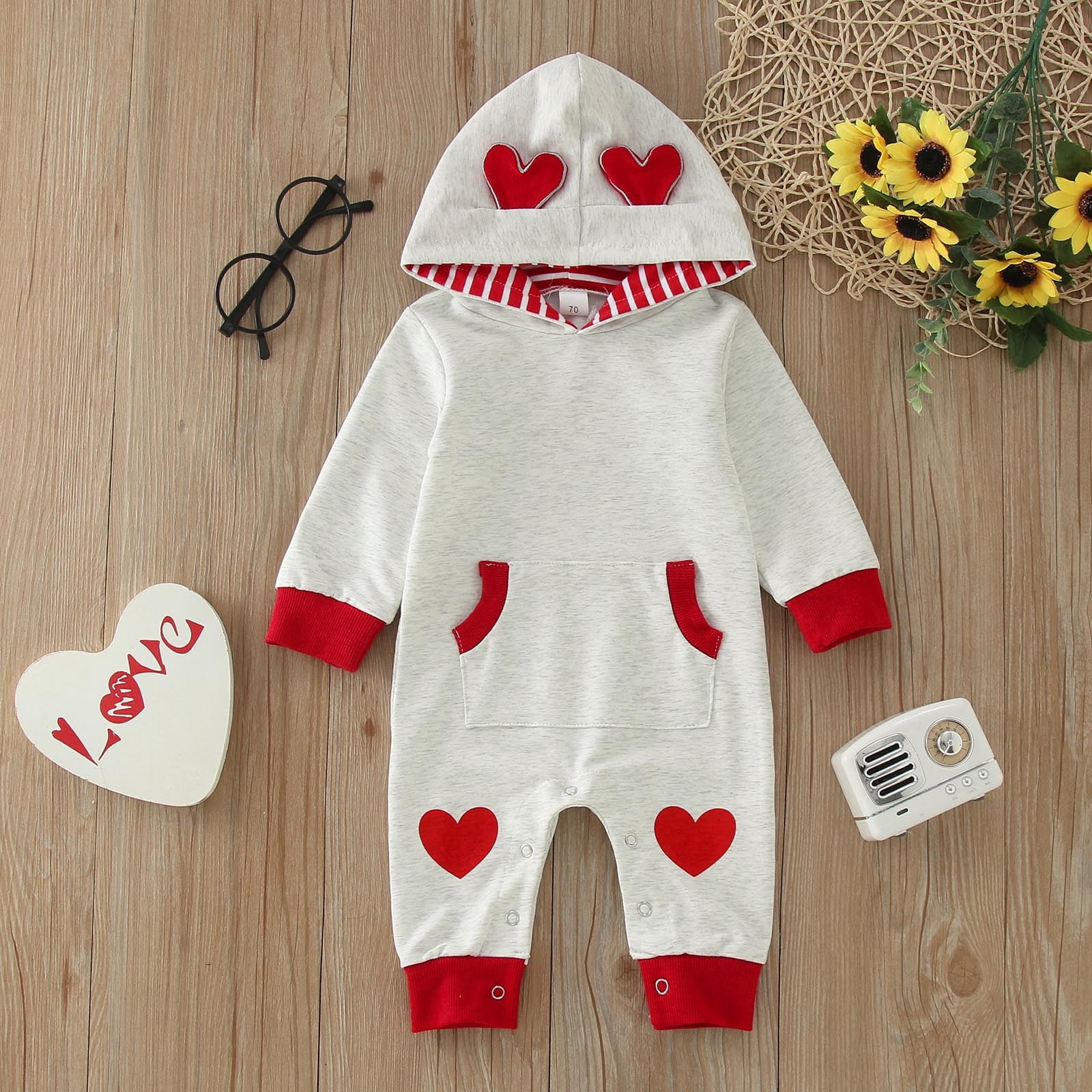 Byoo Baby Boys Valentine's Day Heart Print Hooded Romper (Grey, 12-18 Months) jqbuq