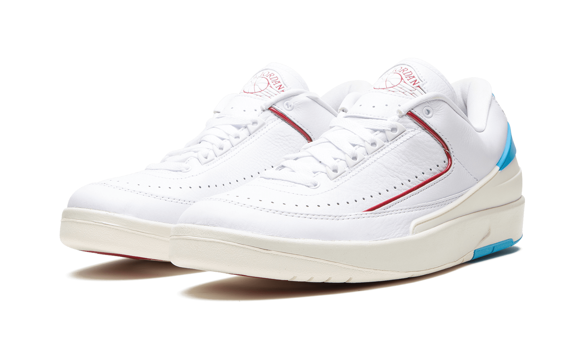 Jordan 2 Retro Womens NC to Chi Basketball Shoes (White, 8 US) vk4pa