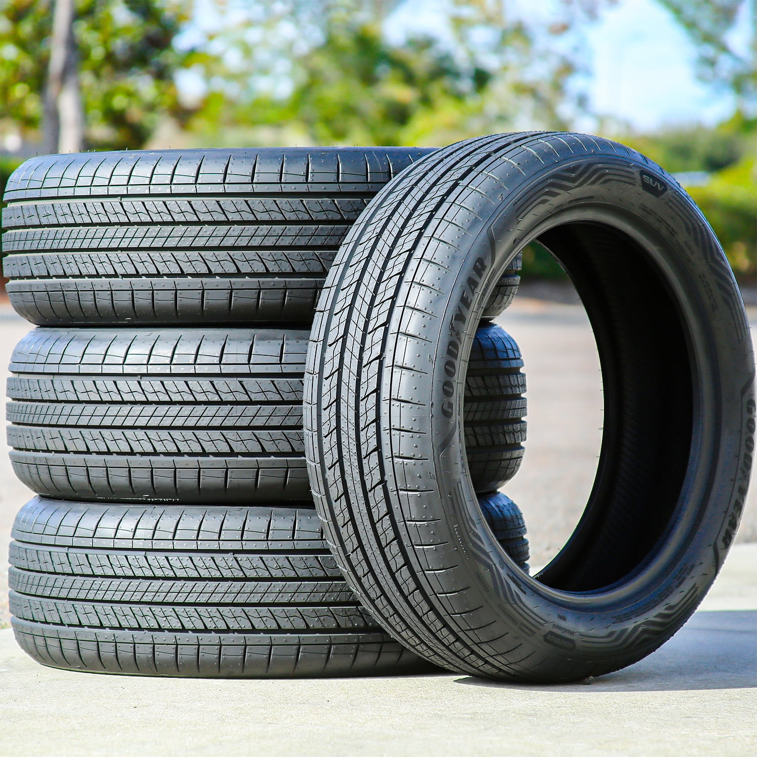 Goodyear Assurance MaxGuard SUV All Season Tire (235/65R17) o1osa