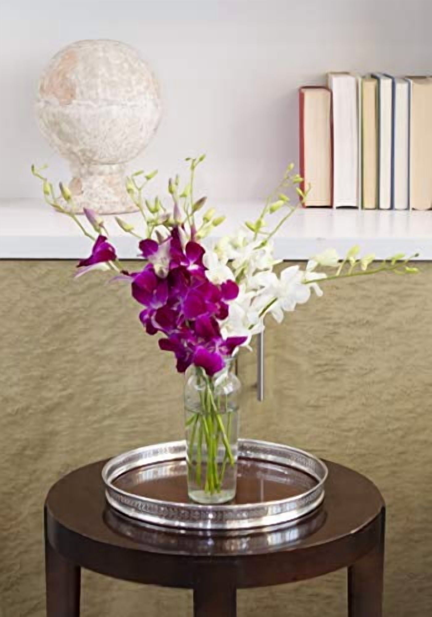 KaBloom Fresh Orchid Bouquet (White and Purple, 10 Stems) 711dh