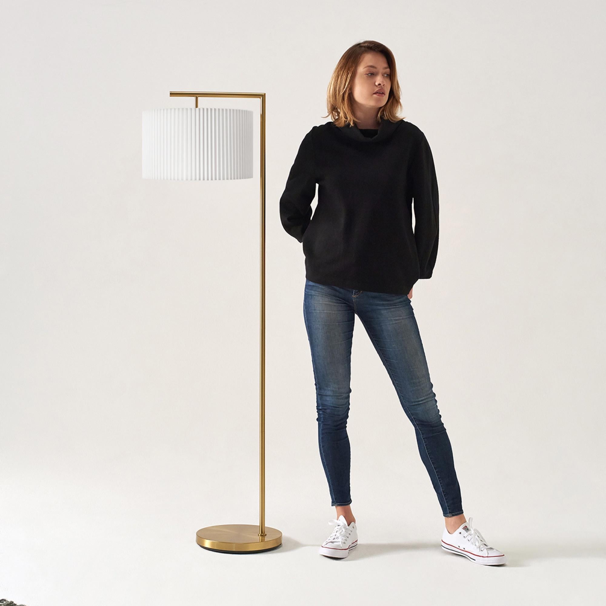Brightech Montage Modern LED Floor Lamp with Pleated Shade (White, 60 in) locwn