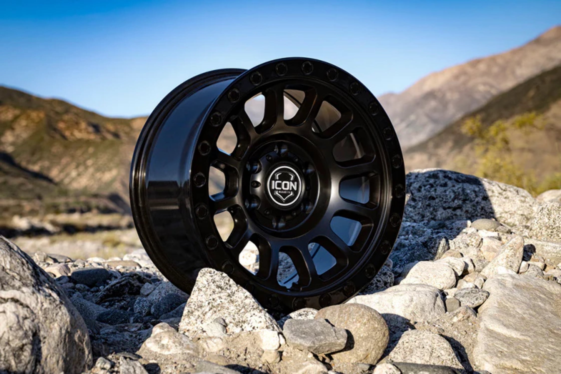 ICON Hulse Wheel 17 x 8.5 in 6 x 5.5 Bolt Pattern 0mm Offset (Double Black) krwn4