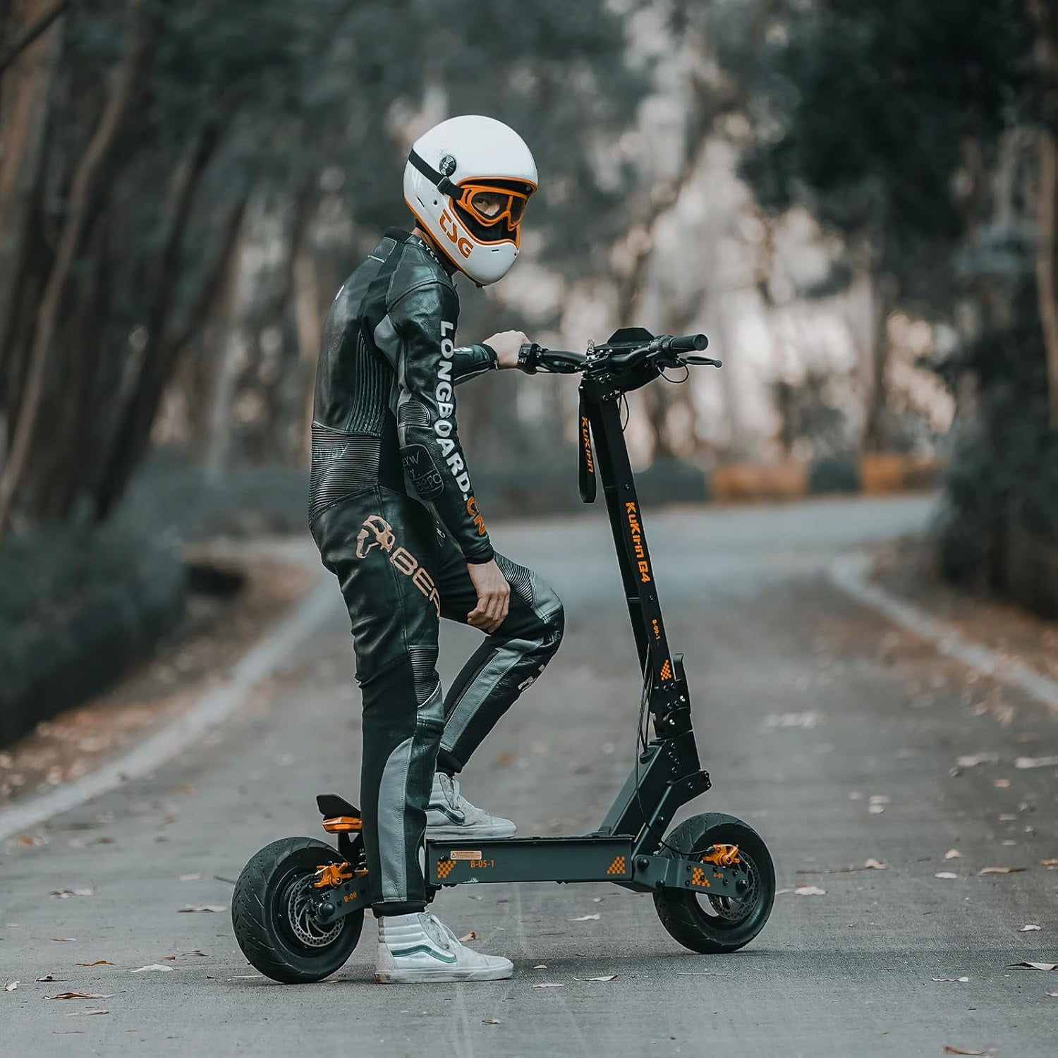 KUKIRIN G4 Electric Scooter, 2000W Motor, 43 Miles Range, 43 Mph Speed, 11 in Off-Road Tires, Foldable Commuter Scooter (Black) 436pd