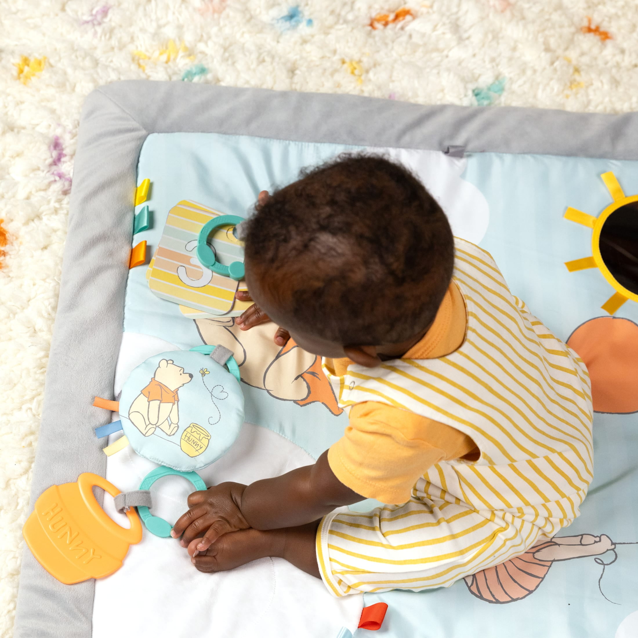 Bright Starts Disney Winnie the Pooh Once Upon a Tummy Time Activity Gym (Blue, 30 in x 30 in x 18.5 in) gbe0j