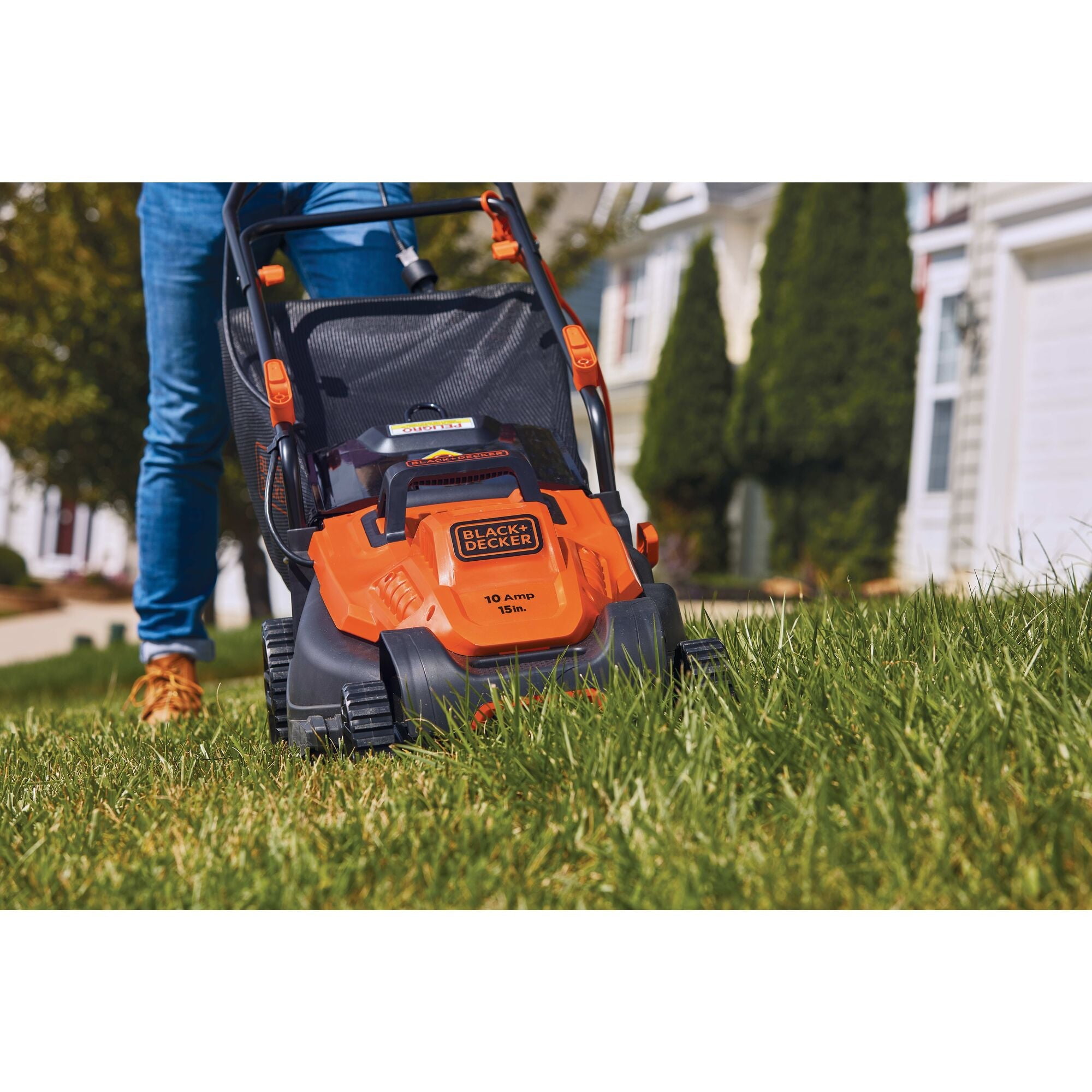 BLACK+DECKER 15 Inch Corded Electric Push Mower with Comfort Grip Handle (Black, 15 in) 246h4