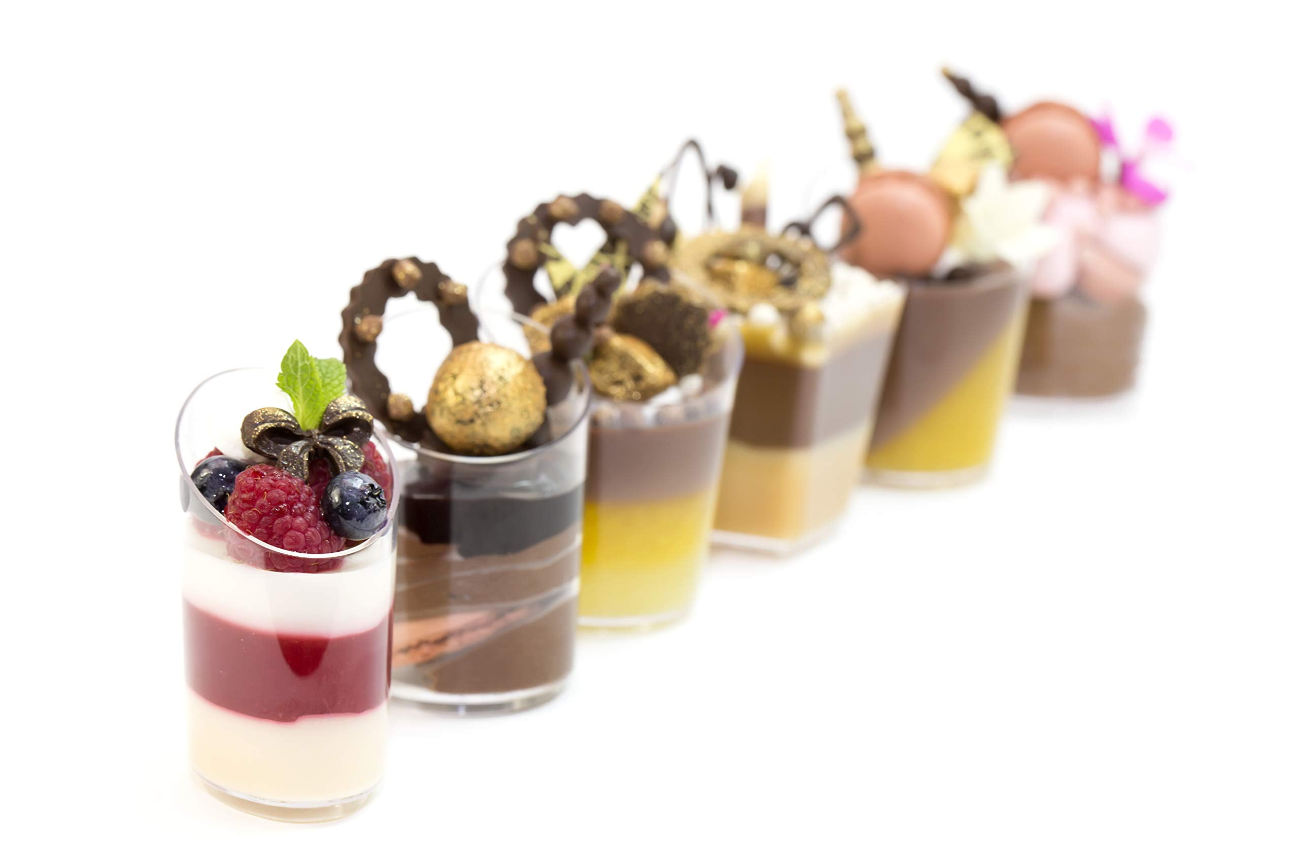 Oasis Creations Slanted Round Dessert Cups with Spoons, Elegant Clear Plastic Appetizer Serving Cups (Clear, 3 oz, 320 Count) hhikn