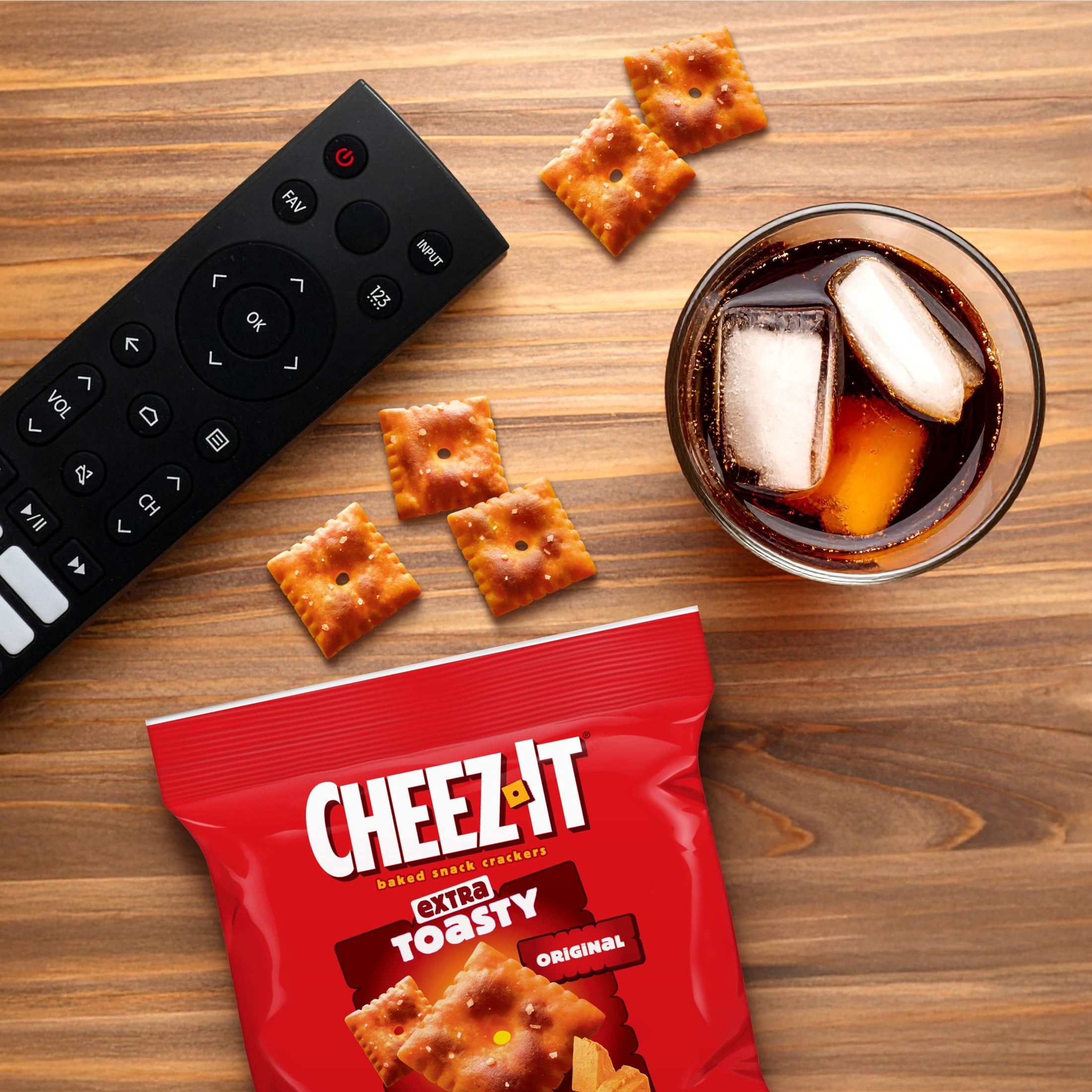 Cheez-It Extra Toasty Baked Snack Crackers, Real Cheese Flavor, Crispy On-the-Go Snacks (10 oz, 10 Count) i1719