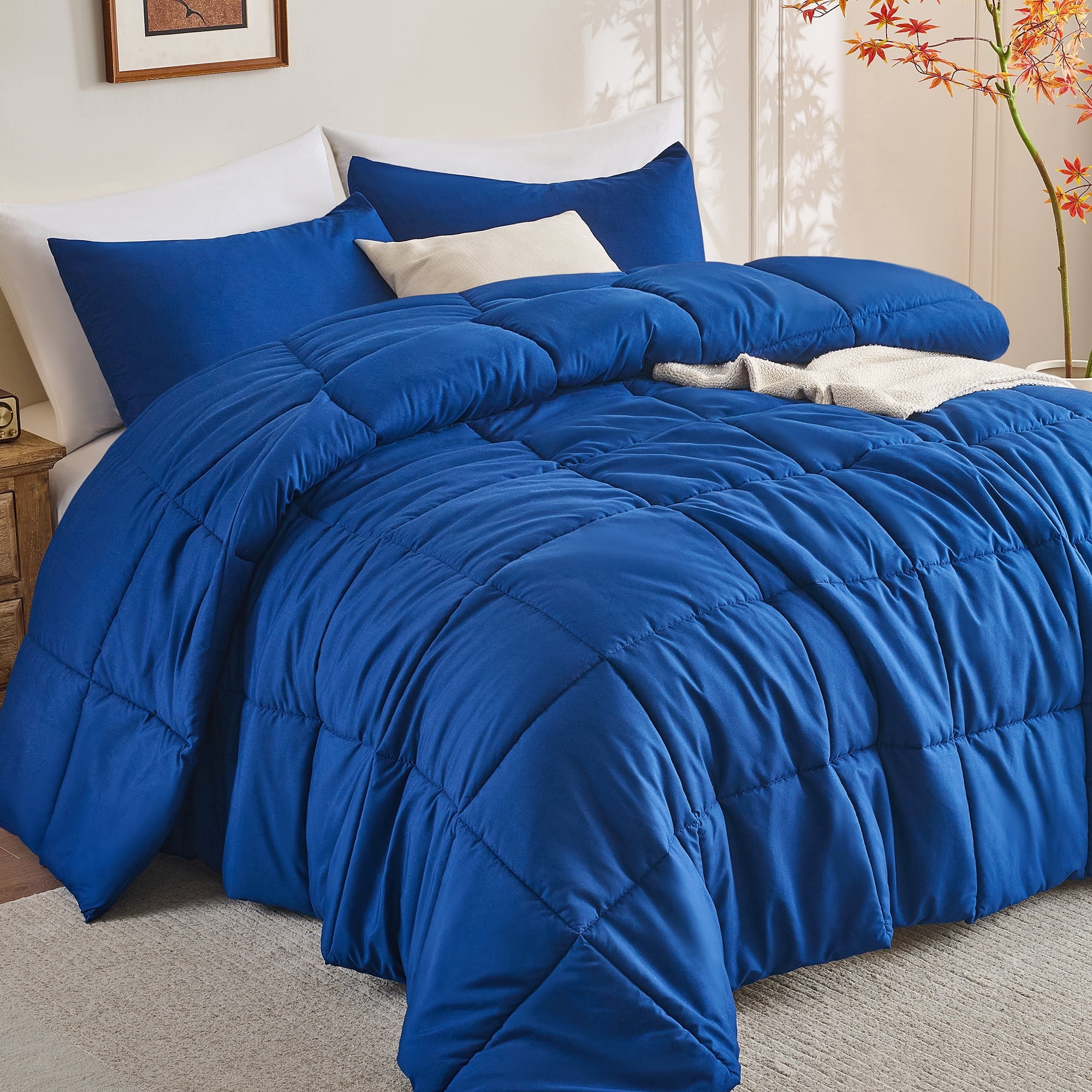 Mosluna Queen Comforter Set, 3-Piece Quilted Bedding with 2 Pillow Shams, All-Season Down Alternative (Navy Blue, 88 in x 88 in) rd9bg