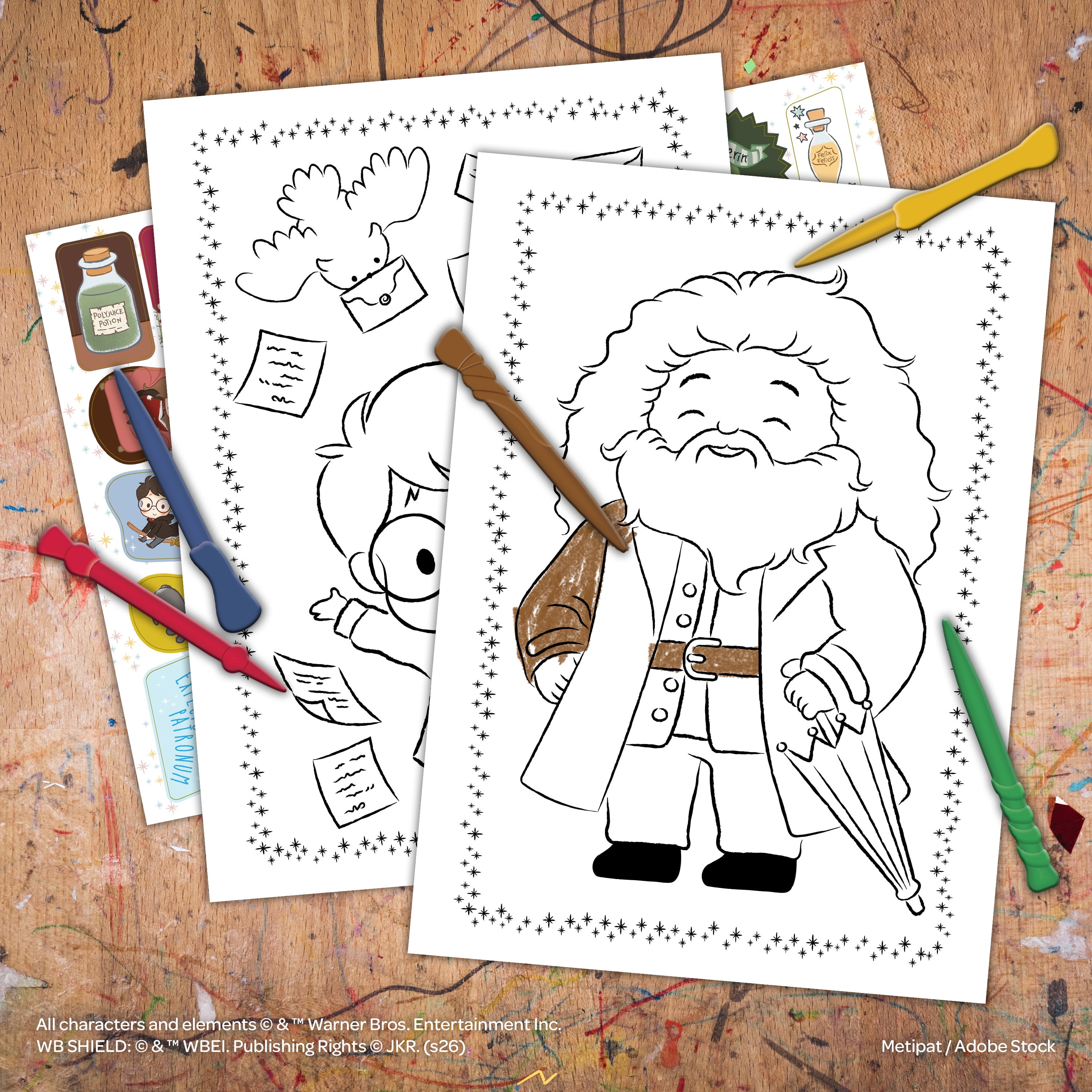 Harry Potter Coloring and Activity Book with 4 Wand-Shaped Crayons (Multicolor, 32 Pages) 3edhi