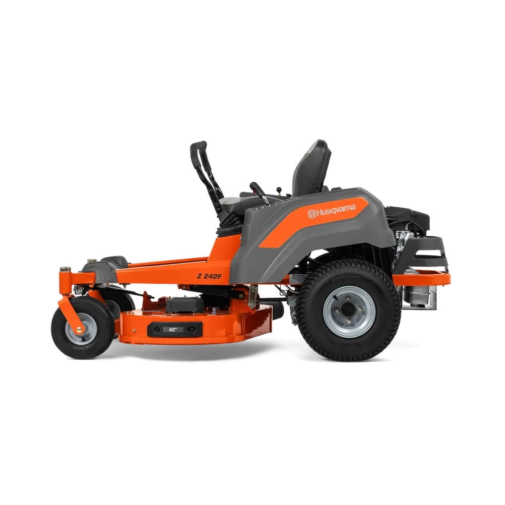 Husqvarna Zero Turn Lawn Mower with 42 in ClearCut Fabricated Deck (21.5 HP, 726cc V-Twin Engine) gpfm2