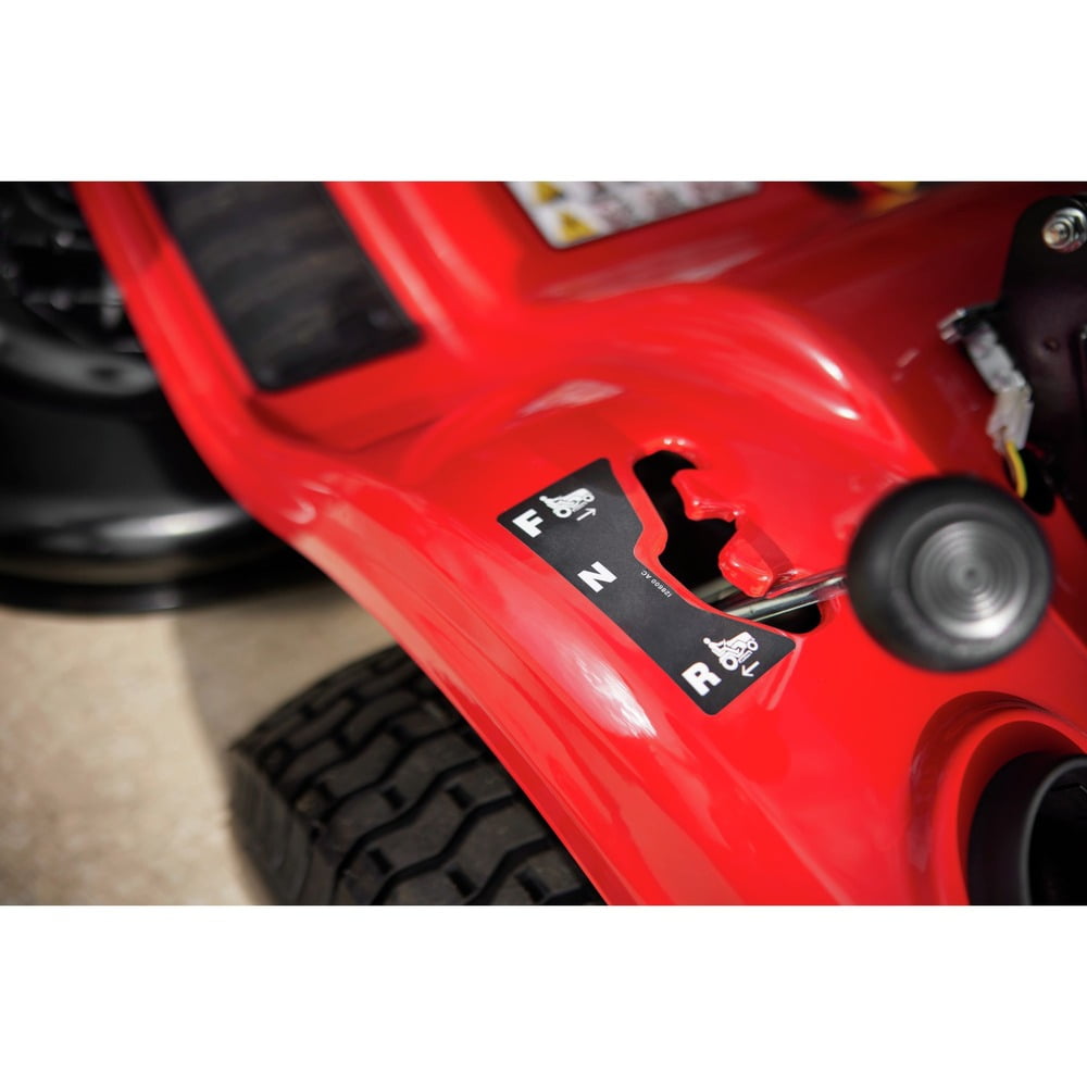 Troy-Bilt Bronco 46-inch Gas Riding Lawn Mower with 547cc Engine (46 in) 9wuns