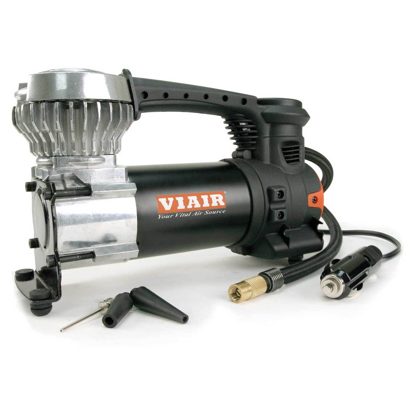 VIAIR 85P Portable 12V Air Compressor Kit (60 PSI, for Tires up to 31 in) qhdi6
