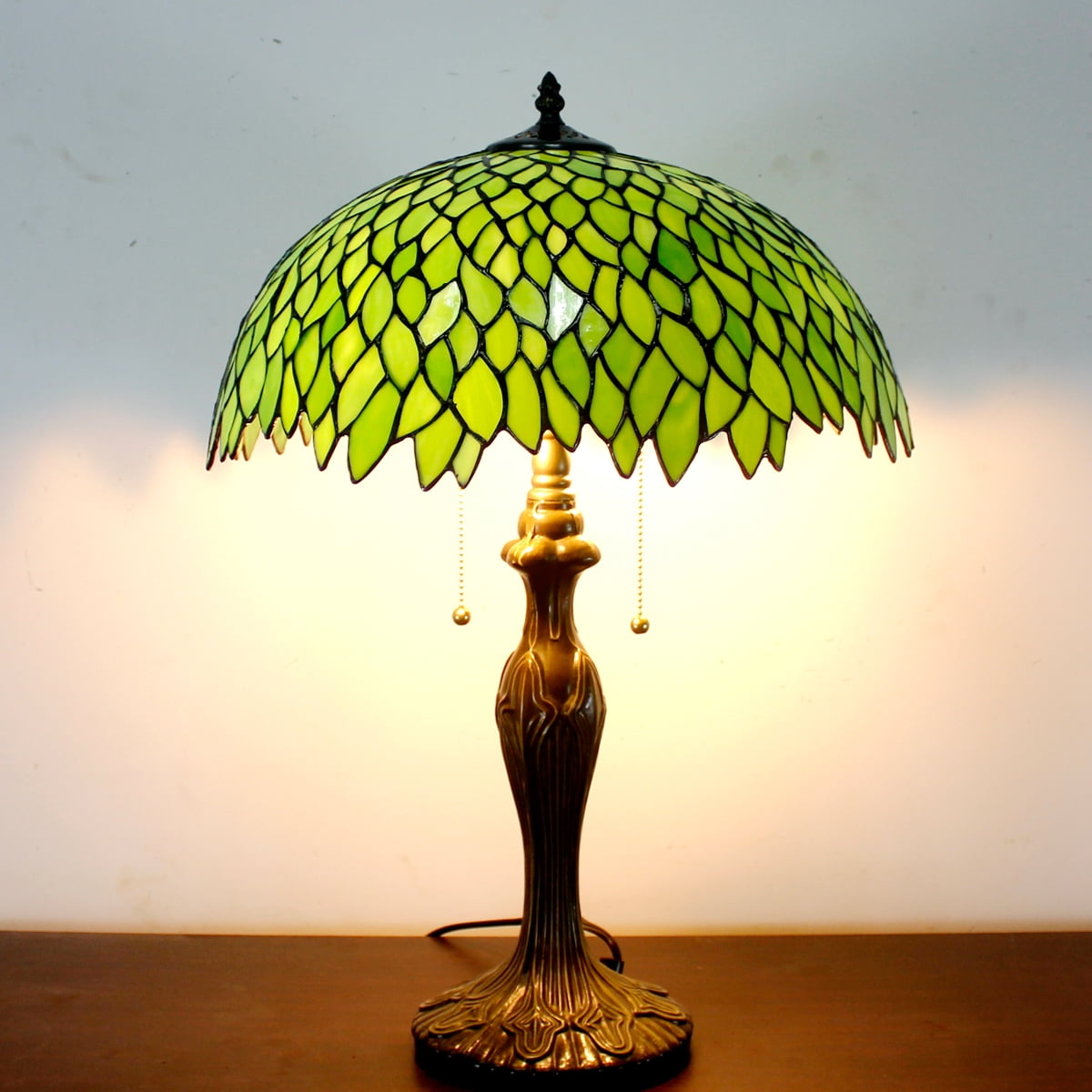 Werfactory Tiffany Style Table Lamp Stained Glass Bedside Desk Light (Green Wisteria, 16 in W x 24 in H) e9net