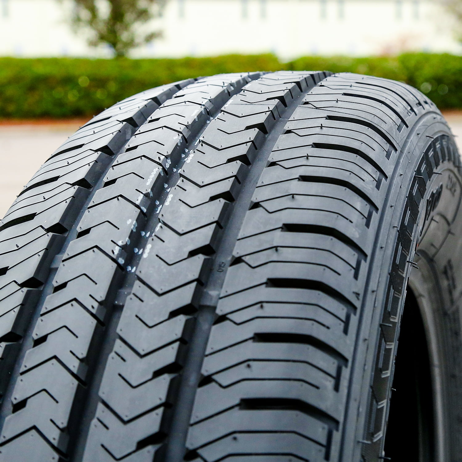 Arisun Altrans Pro ZX05 All-Season Commercial Van Tire (195R14, 8 Ply) yosed