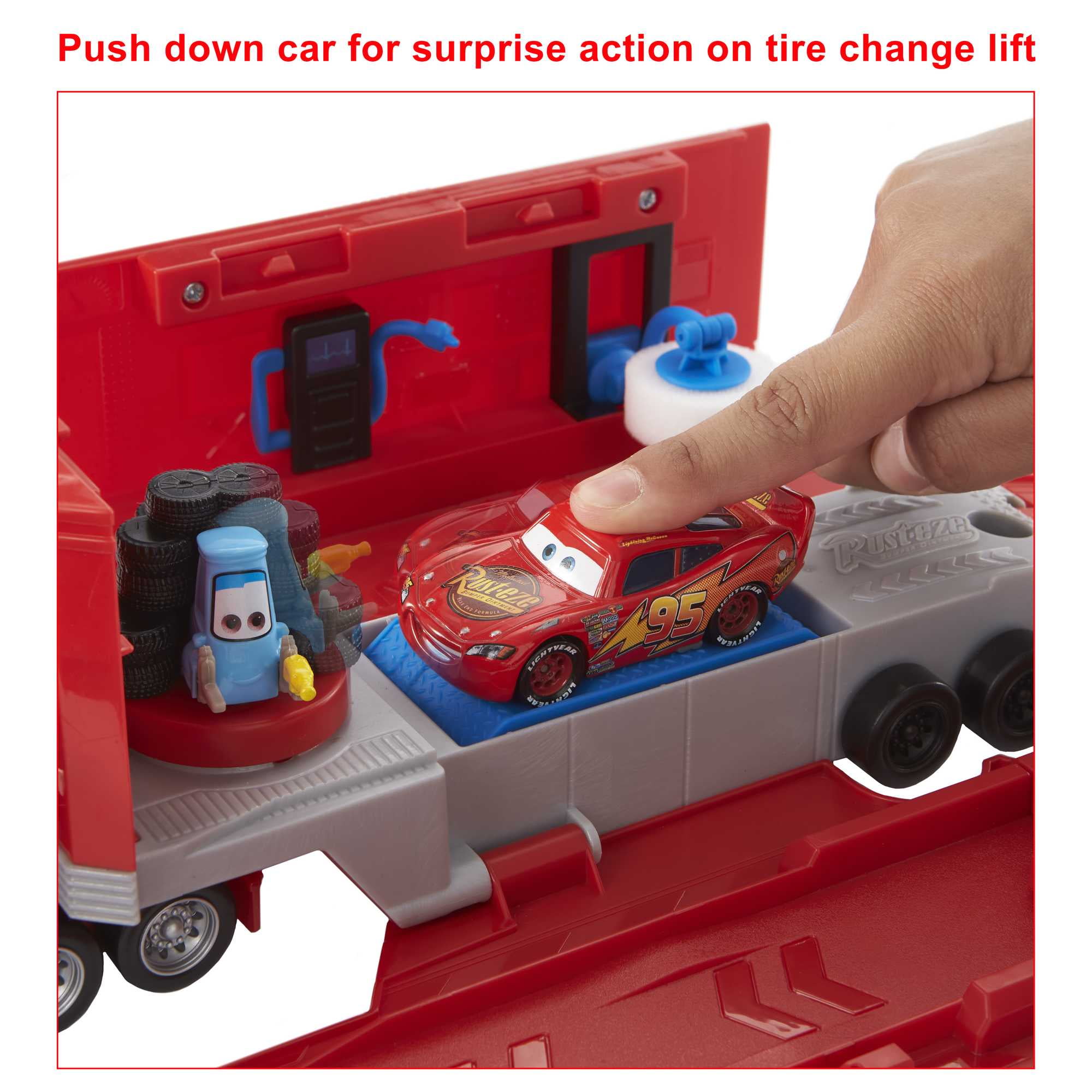 Disney Pixar Cars Transforming Mack Playset, 2-in-1 Transporter and Tune-Up Station (17 in) npm7u