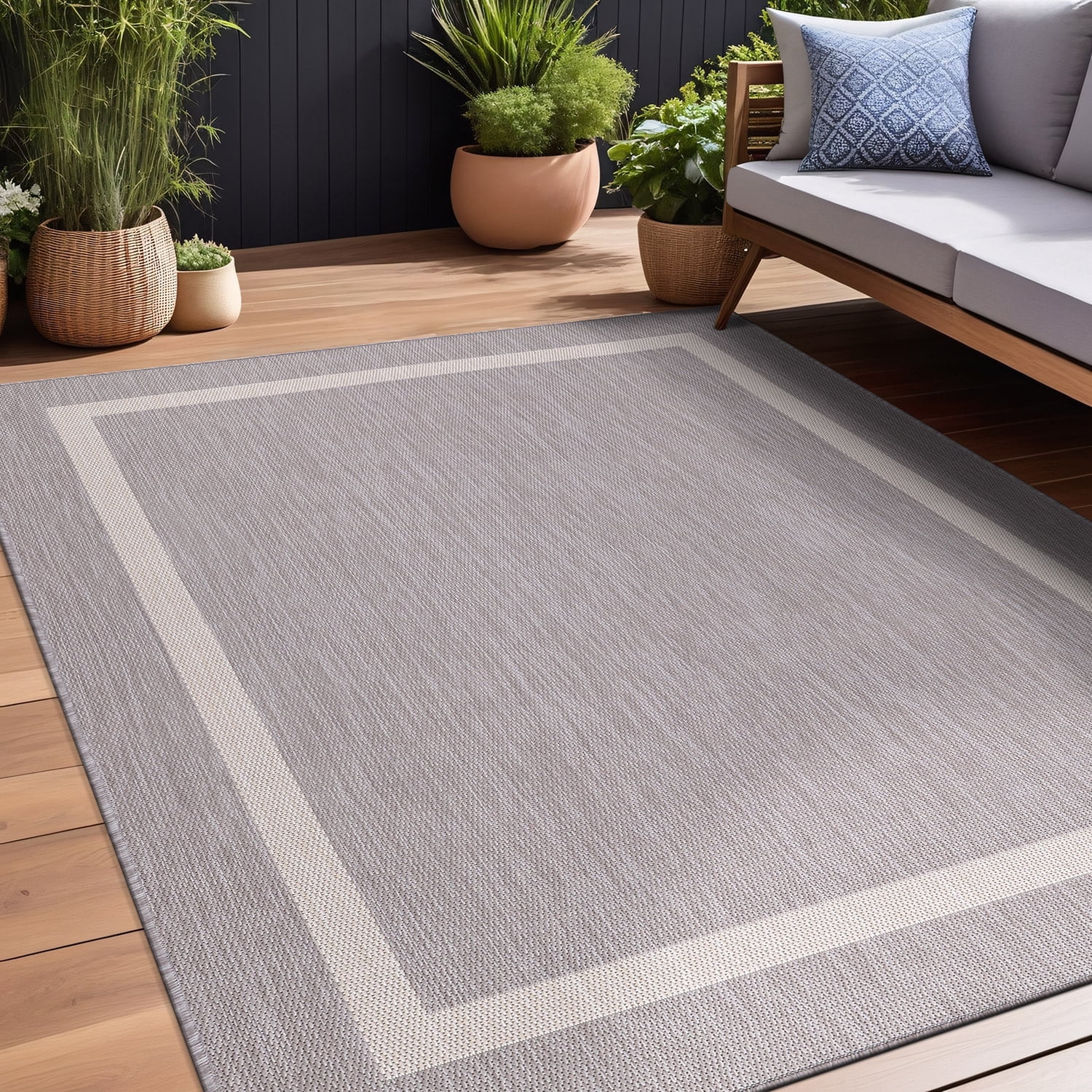 Beverly Rug Indoor Outdoor Area Rug, Bordered Patio Porch Garden Carpet (Gray and White, 5 ft x 7 ft) w4mme
